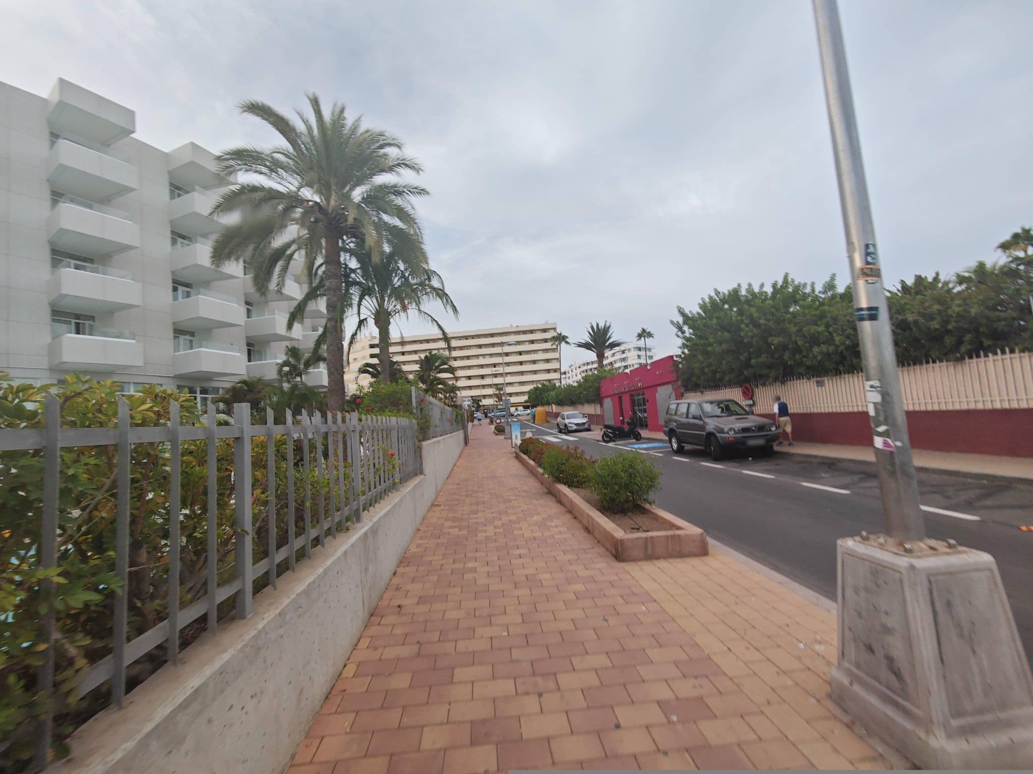 Street view near Hotel HL Rondo, Playa del Ingles