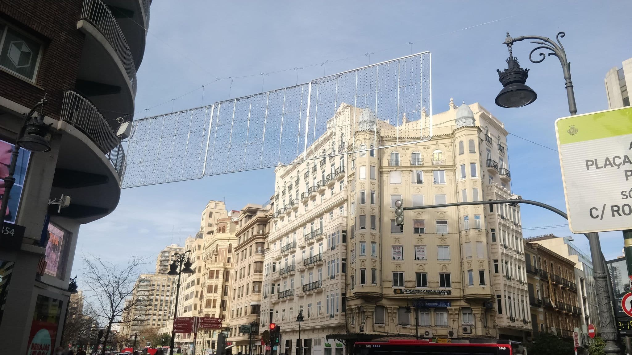 Street view near Hotel One Shot Puerta Ruzafa, Valencia