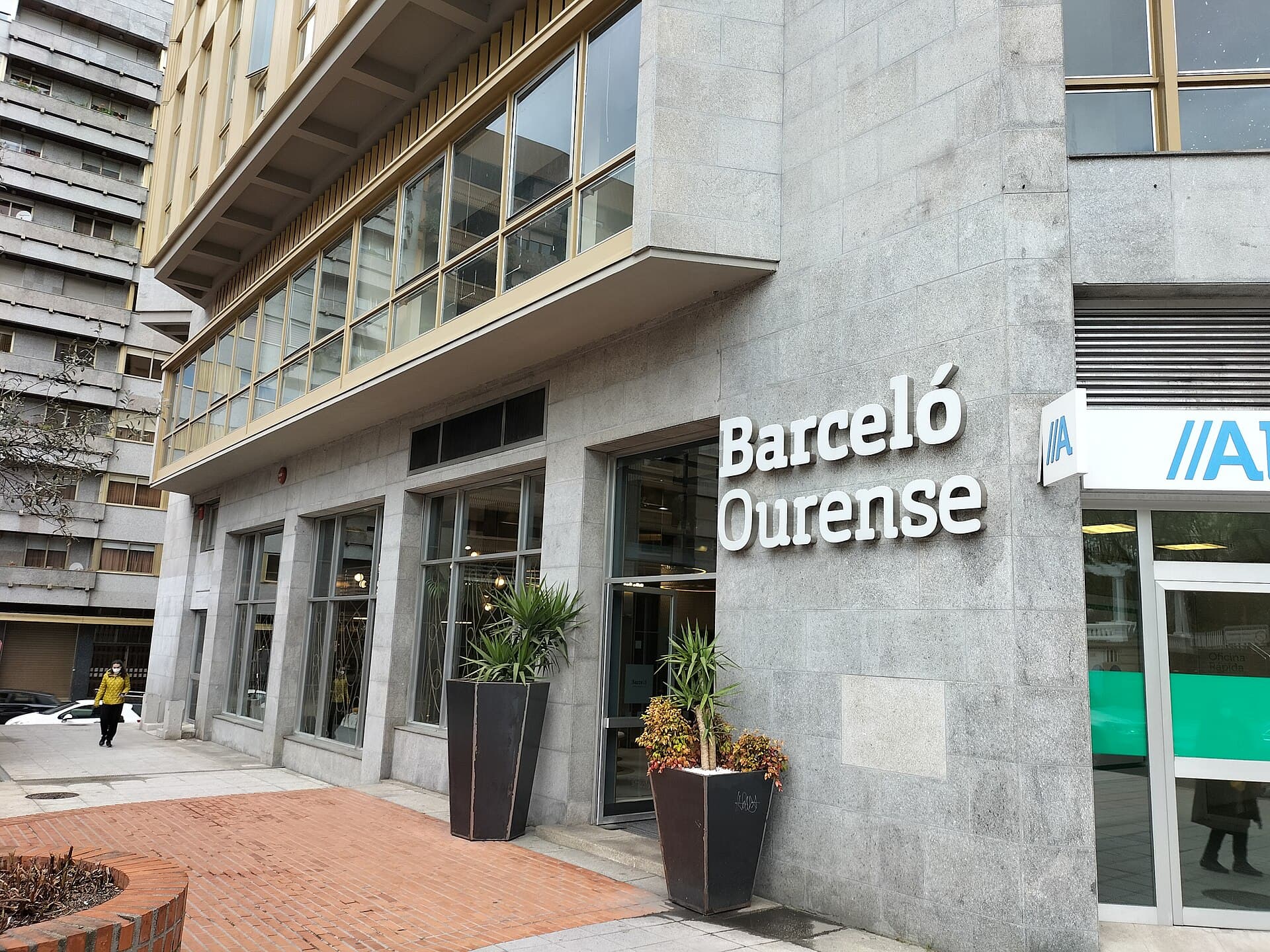 Barceló Ourense (via Wikimedia Commons, CC BY-SA 3.0)