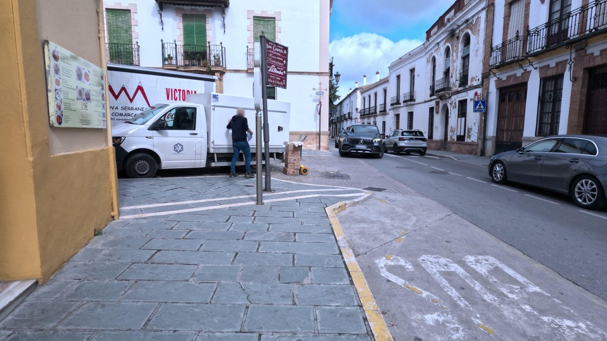Street view near Hotel Soho Boutique Palacio San Gabriel, Ronda — © filipc (CC BY-SA · Mapillary)