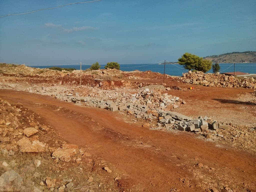 Street view near Vila PaDen, Ksamil — © janvanbekkum (CC BY-SA · Mapillary)