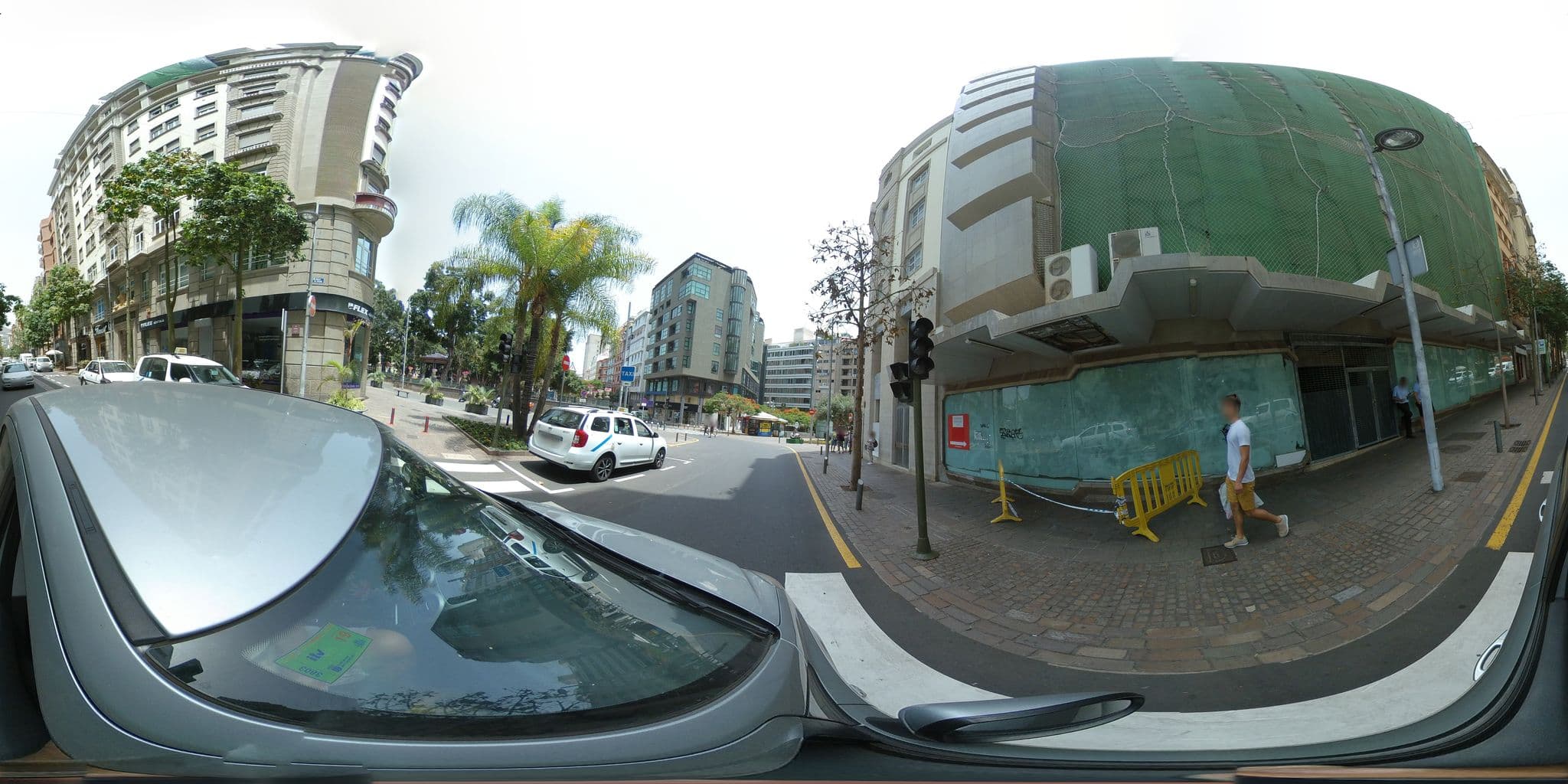 Street view near INNSiDE by Meliá Tenerife Santa Cruz, Santa Cruz de Tenerife — © javiersanp (CC BY-SA · Mapillary)