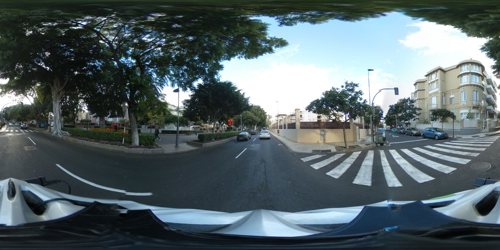 Street view near Casa Kilig, Santa Cruz de Tenerife — © javiersanp (CC BY-SA · Mapillary)