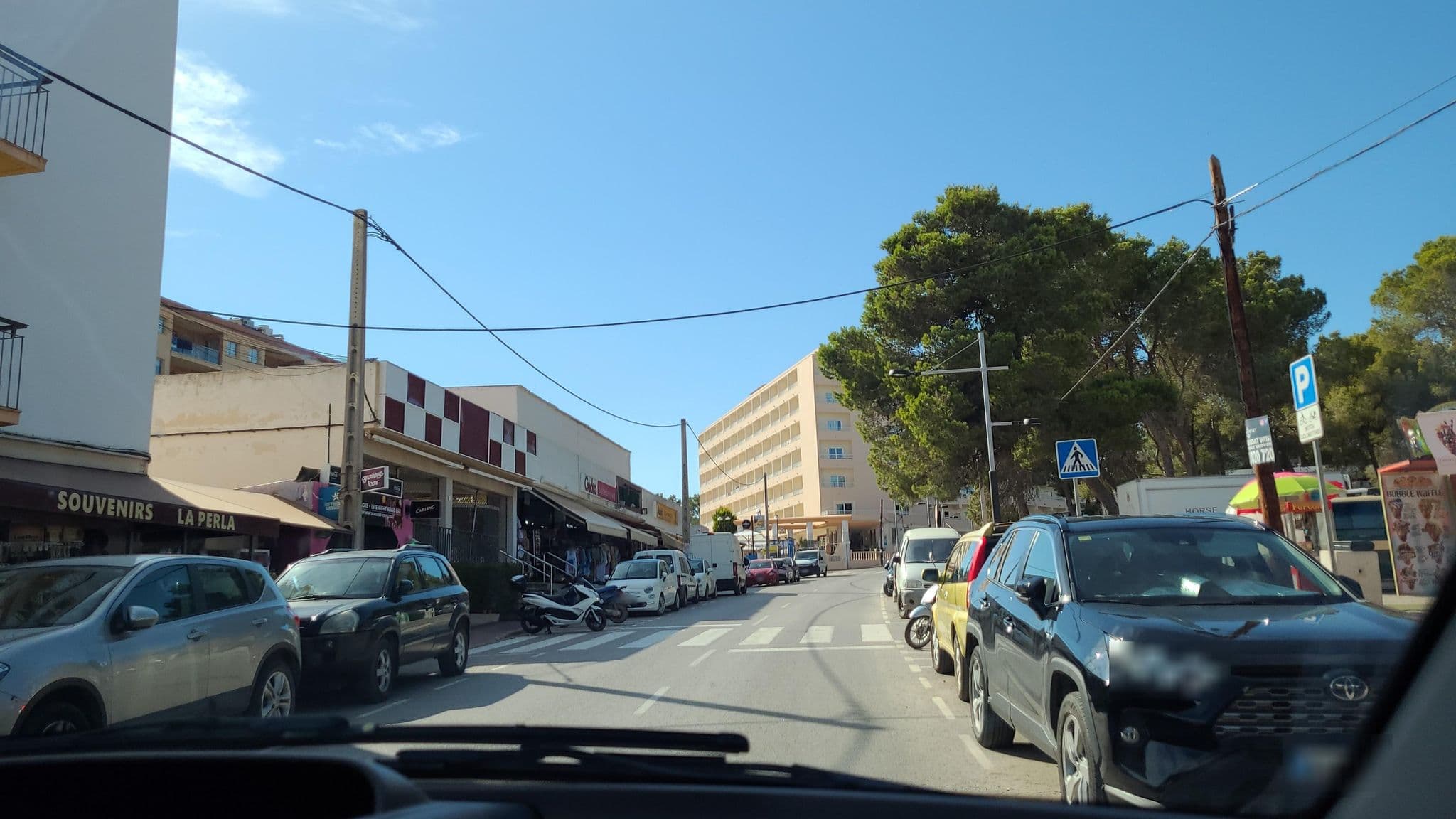 Street view near Hostal la Perla, Sant Carles de Peralta — © Lukas1976 (CC BY-SA · Mapillary)