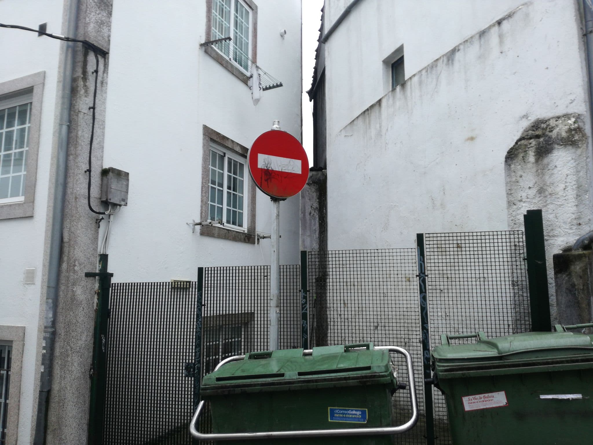 Street view near Pensión Rodríguez, Santiago de Compostela