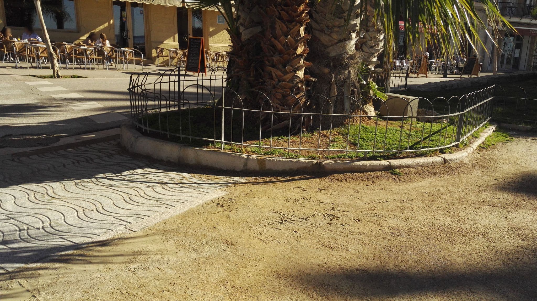 Street view near Sitges APARTMENS, Sitges — © marcuscalabresus (CC BY-SA · Mapillary)