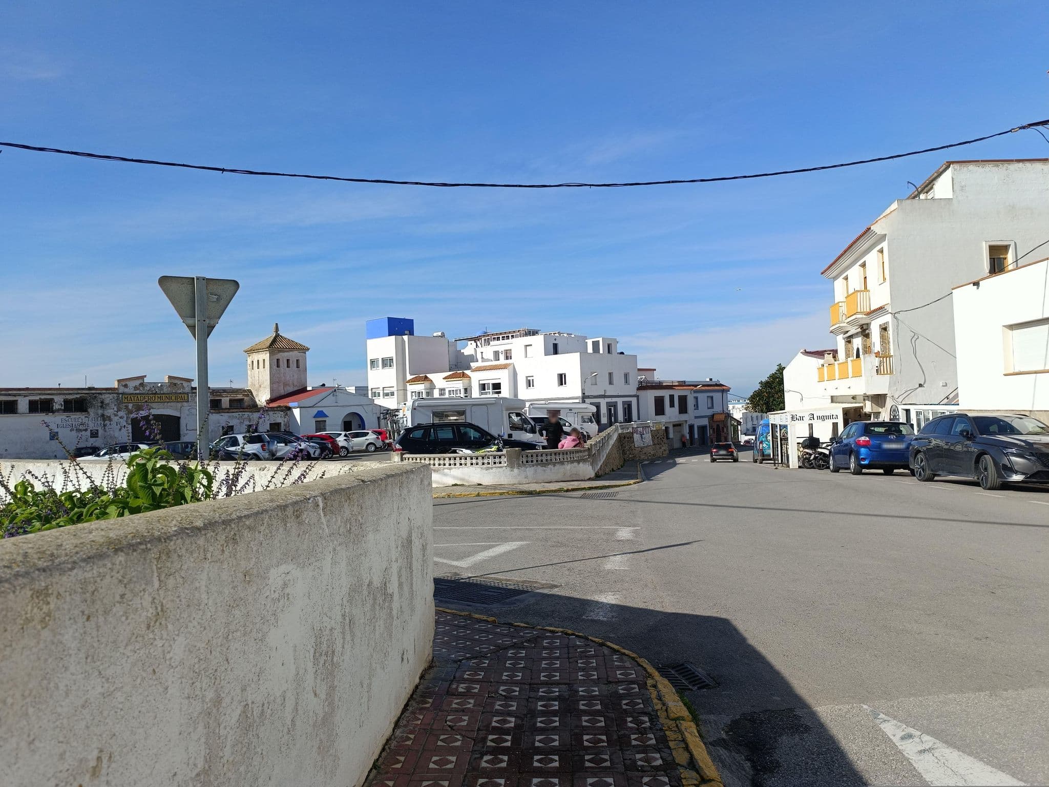 Street view near La Tortuga Lodging, Tarifa — © Duro (CC BY-SA · Mapillary)
