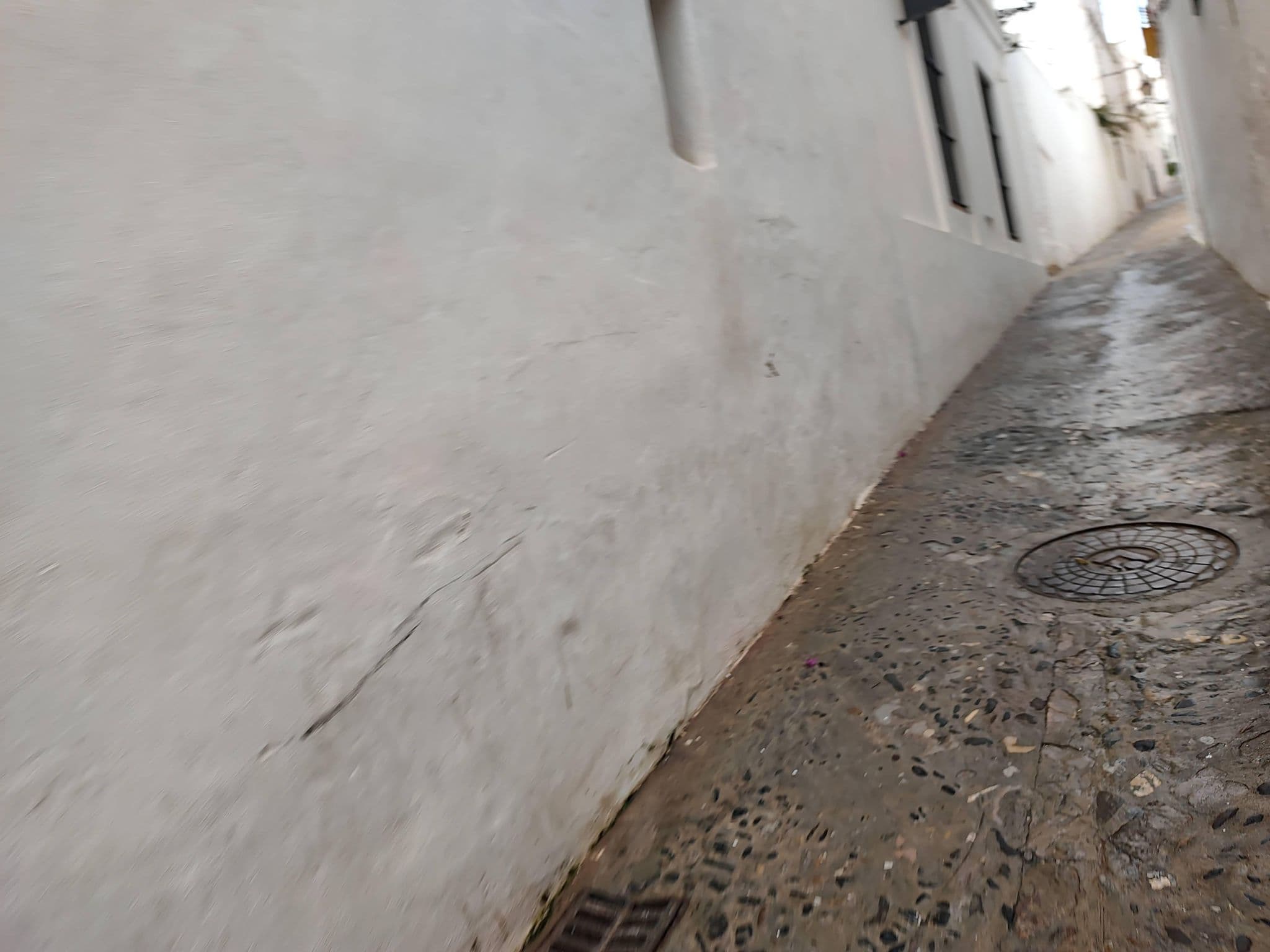 Street view near Hotel El Escondite Tarifa, Tarifa — © Duro (CC BY-SA · Mapillary)