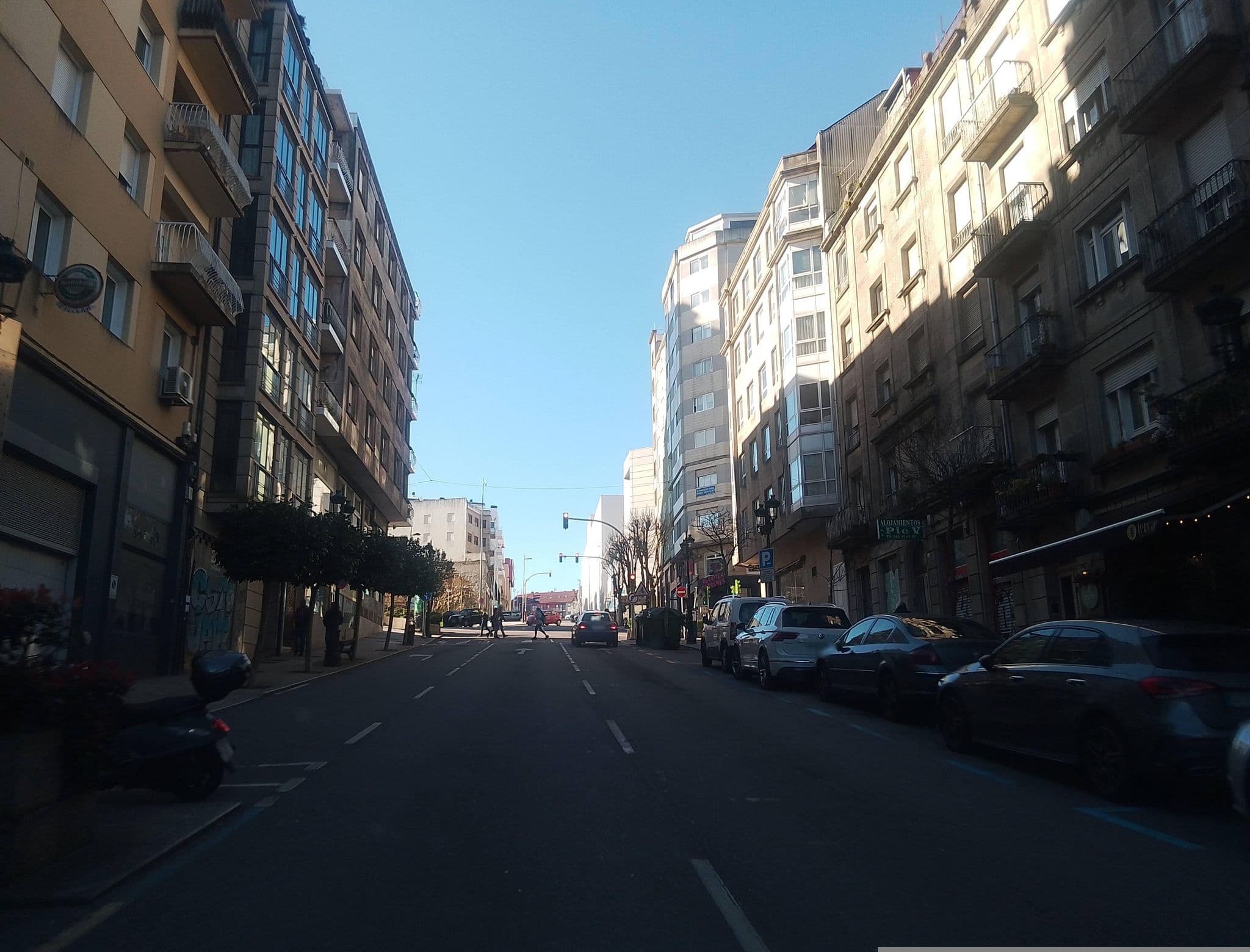Street view near Hotel Ipanema by gaiarooms, Vigo — © EAPI (CC BY-SA · Mapillary)