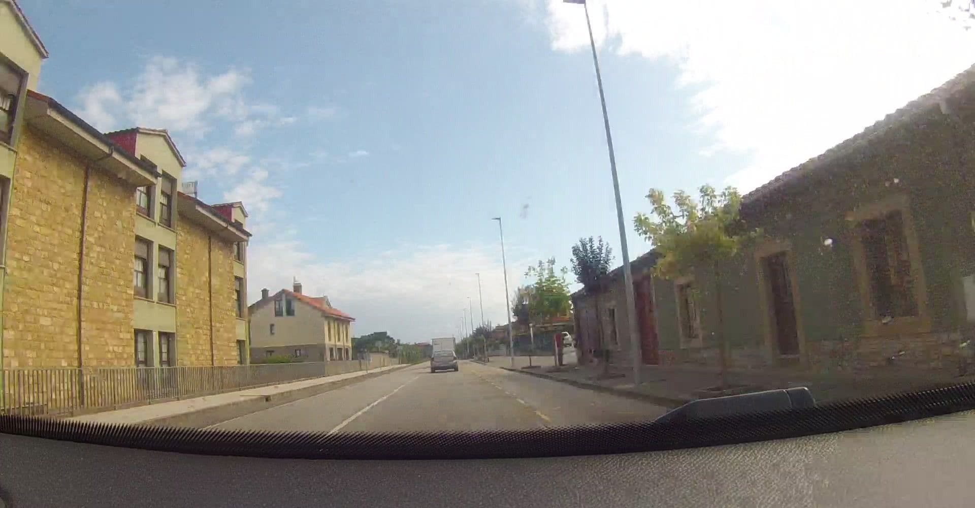 Street view near Hotel Alameda, Villaviciosa — © VincentVE (CC BY-SA · Mapillary)
