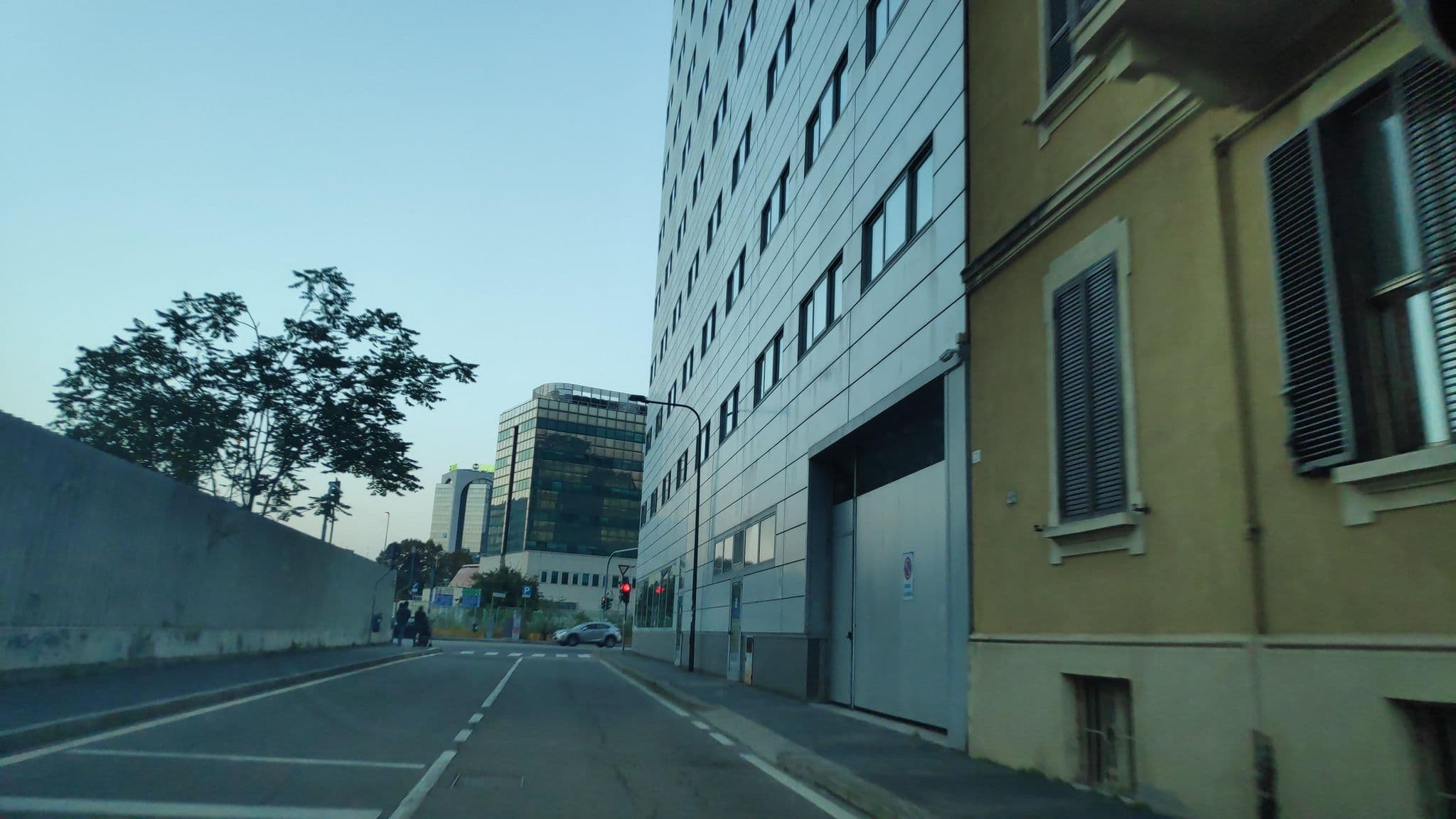 Street view near AC Hotel by Marriott Milan Sesto, Sesto San Giovanni — © marcuscalabresus (CC BY-SA · Mapillary)