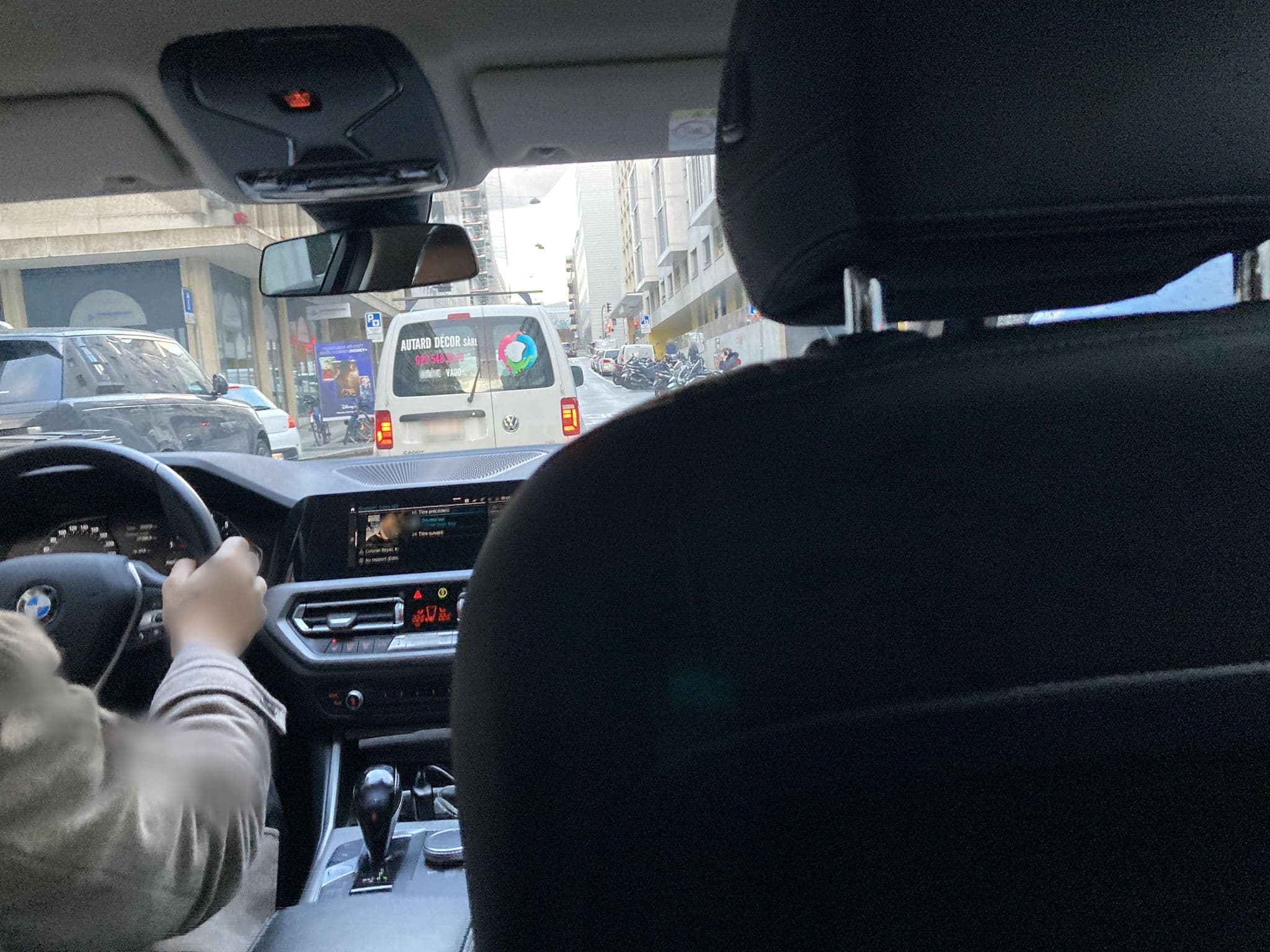 Street view near Hôtel N’vY, Geneva — © Pervenches777 (CC BY-SA · Mapillary)