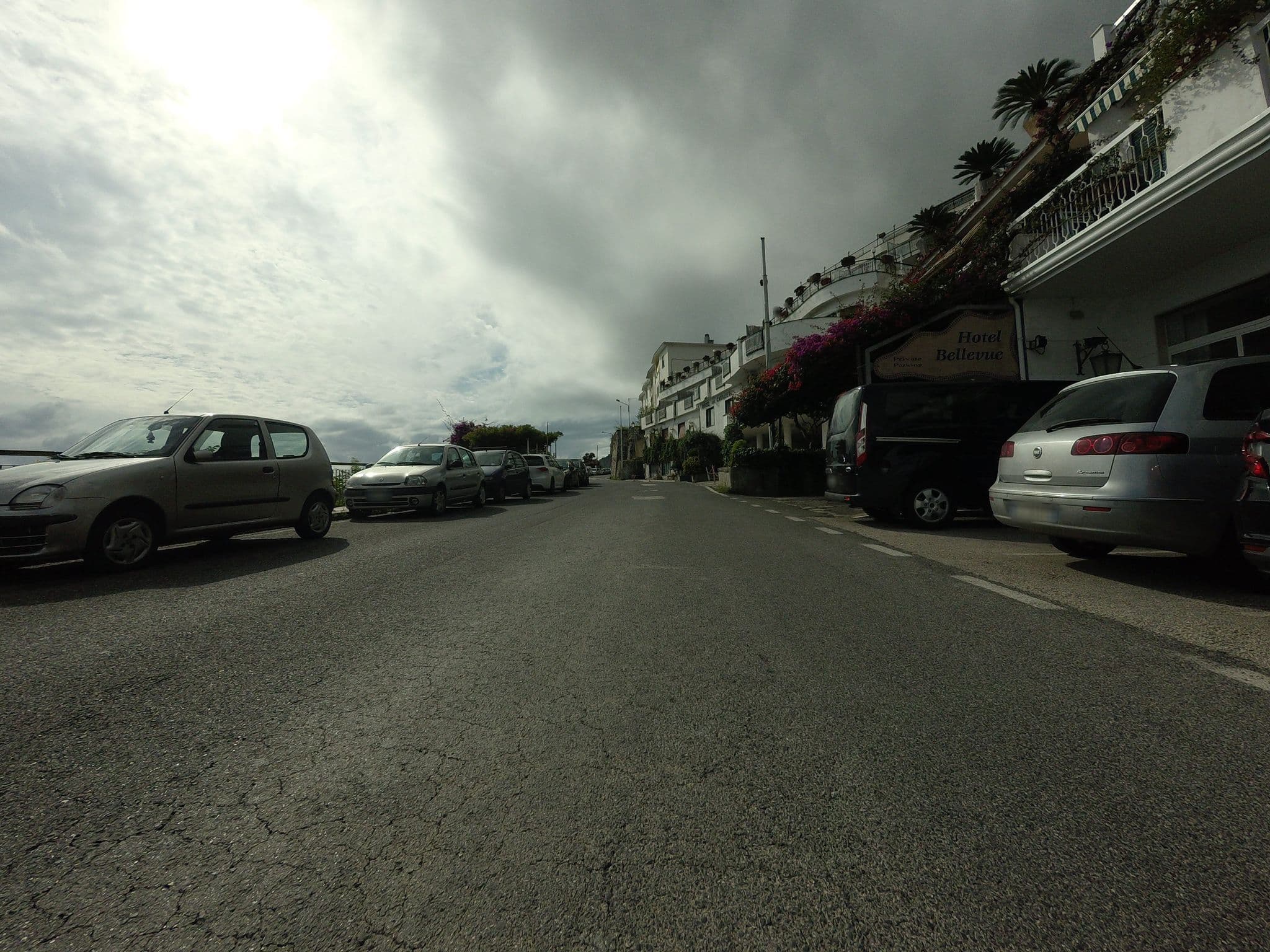 Street view near Una Villa - Amalfi Boutique Rooms, Amalfi — © esario (CC BY-SA · Mapillary)