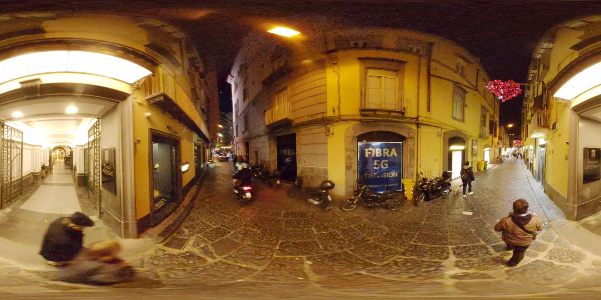 Street view near Palazzo Alabardieri, San Ferdinando — © mapconcierge (CC BY-SA · Mapillary)