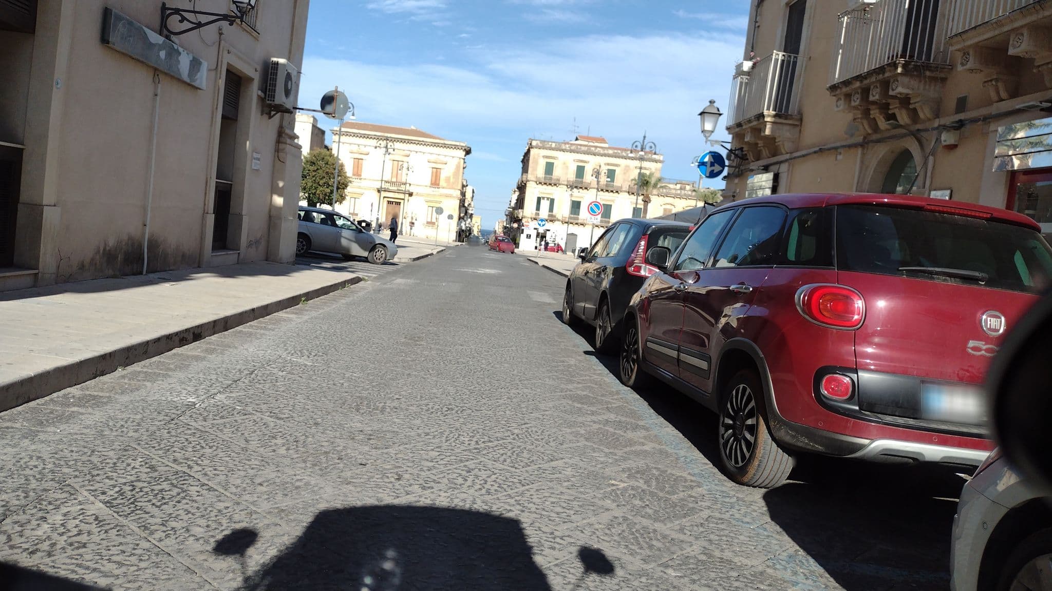 Street view near Albergo Sicilia B&B Avola, Avola — © notobiene (CC BY-SA · Mapillary)
