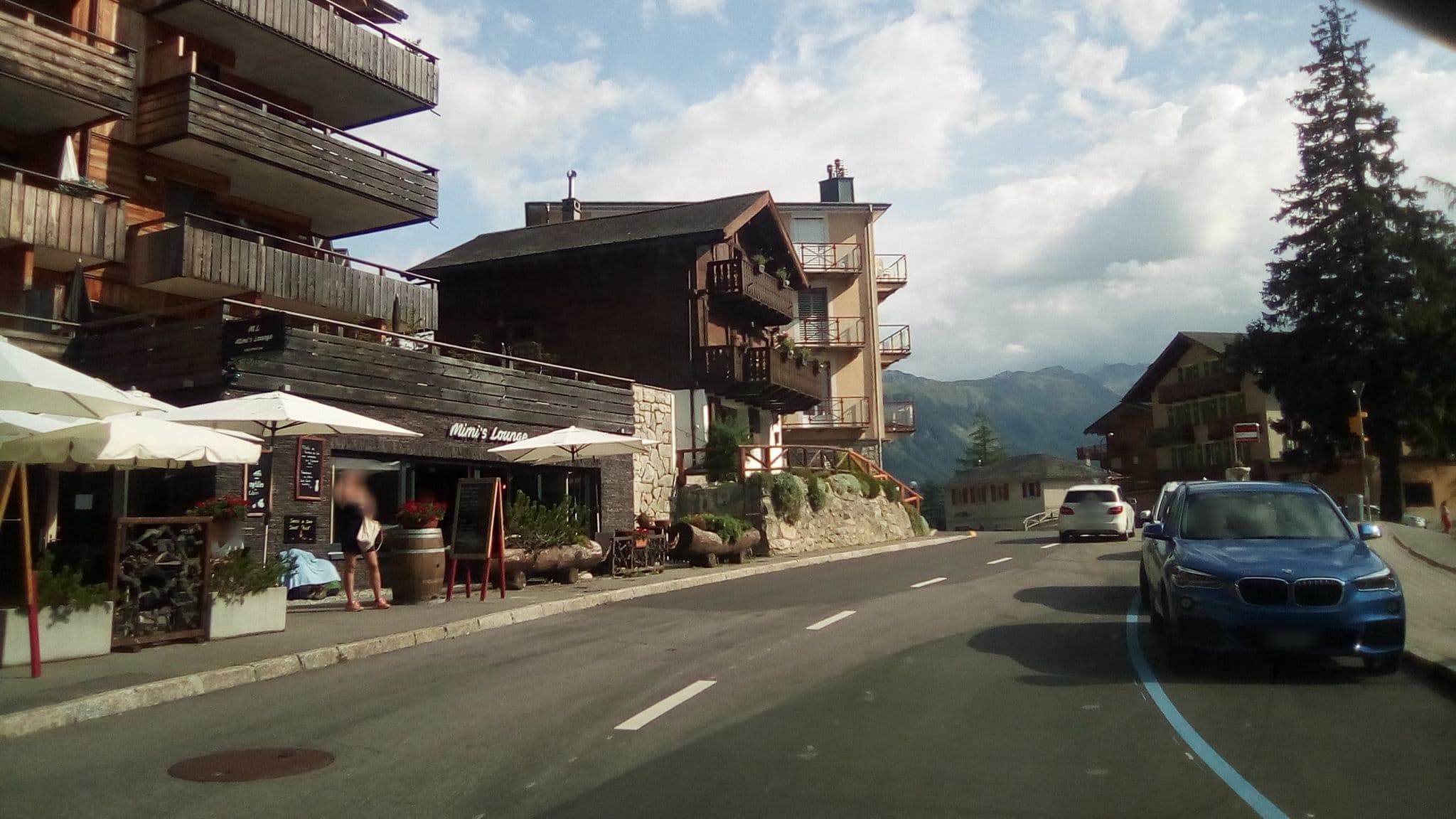 Street view near Hôtel Mont-Lac, Orsières — © randalf (CC BY-SA · Mapillary)