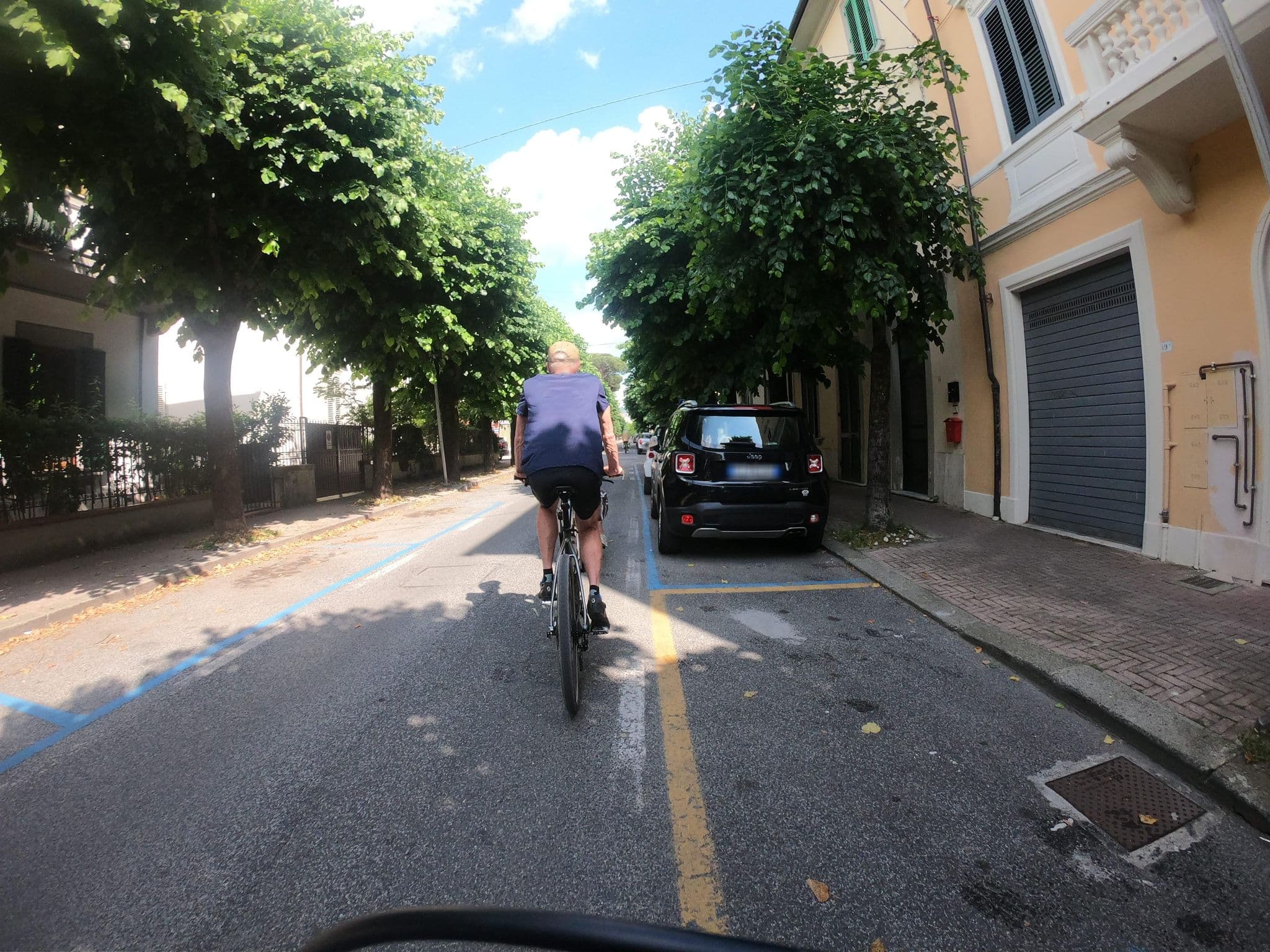 Street view near Suite Dreams Hotel Montecatini, Montecatini-Terme — © pbb (CC BY-SA · Mapillary)