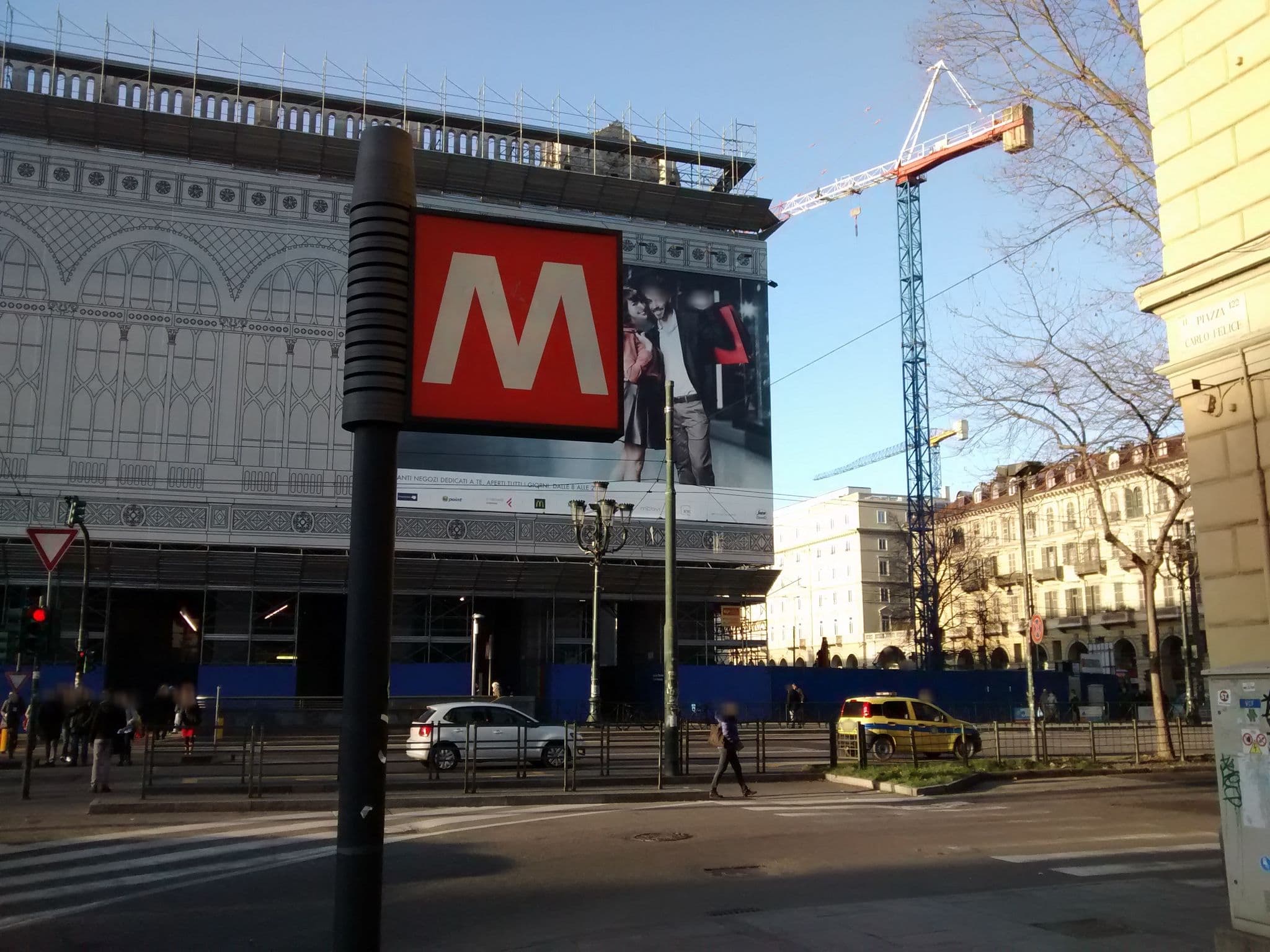 Street view near RESIDENCE CARLO FELICE, Circoiscrizione I — © ffierm (CC BY-SA · Mapillary)