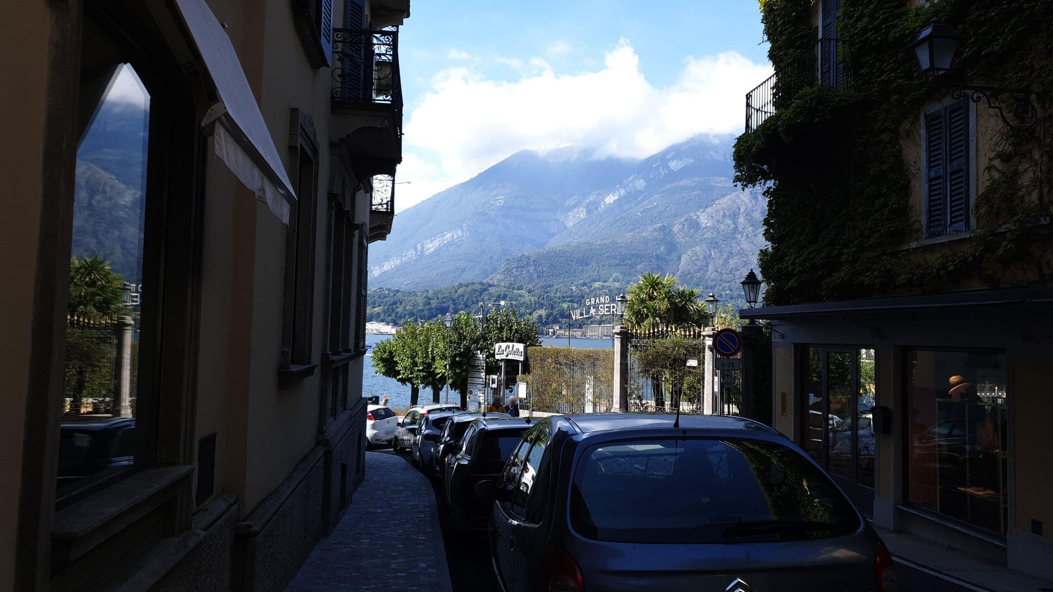 Street view near Villa Serbelloni Luce del Lago SPA, Bellagio — © jopparn (CC BY-SA · Mapillary)