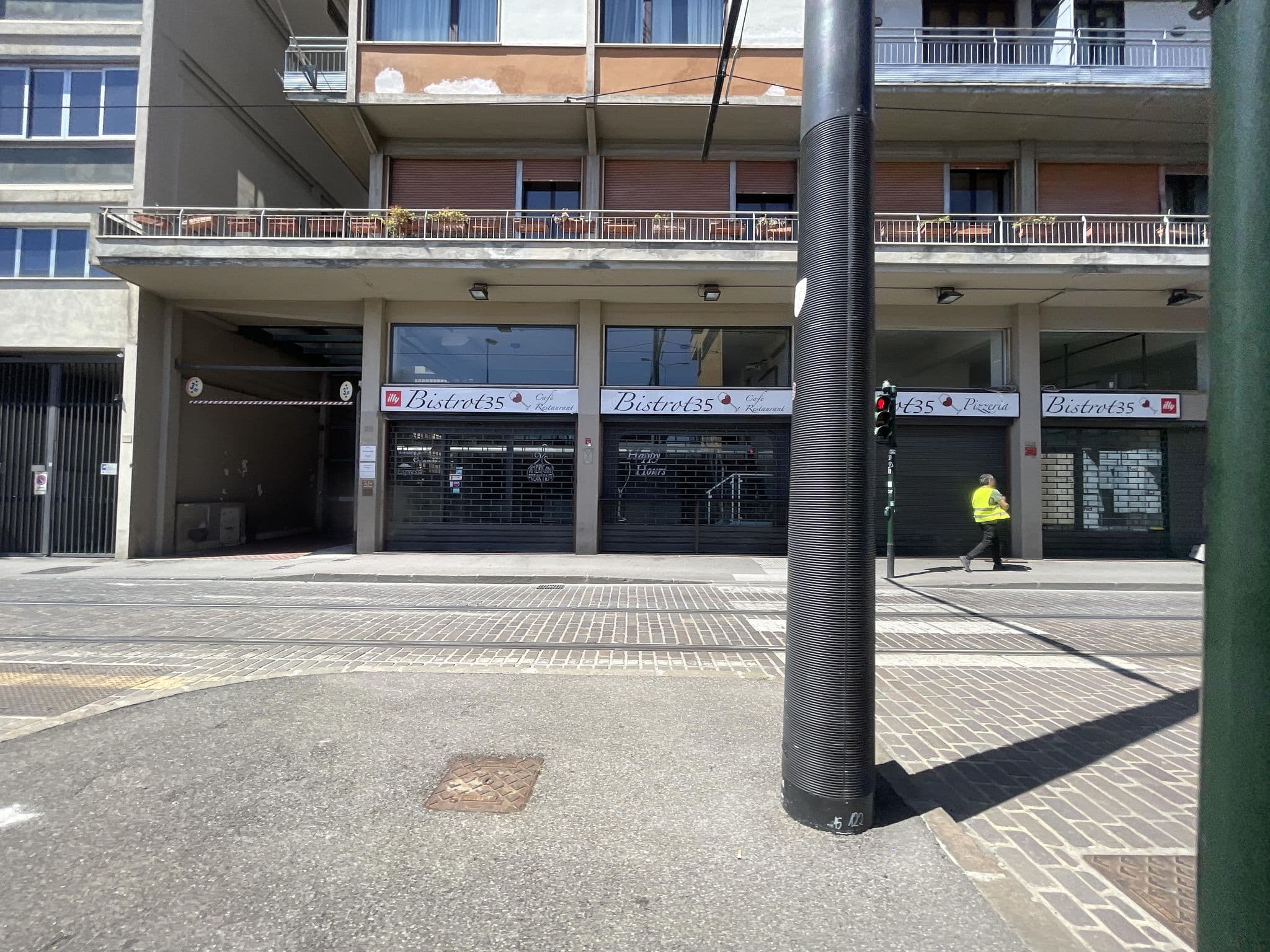 Street view near Hotel Arcadia, Florence