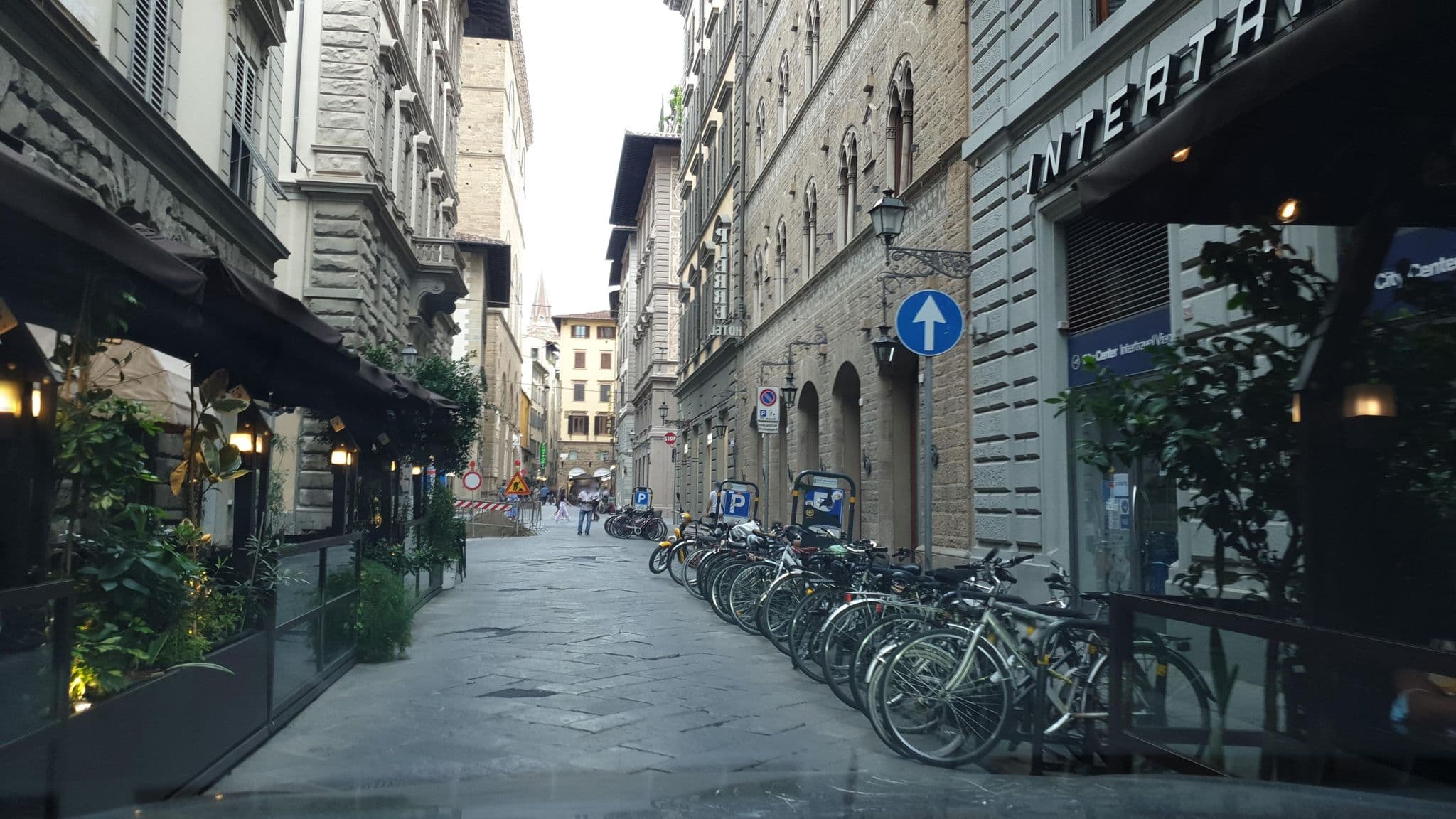 Street view near Hotel La Gemma, Florence