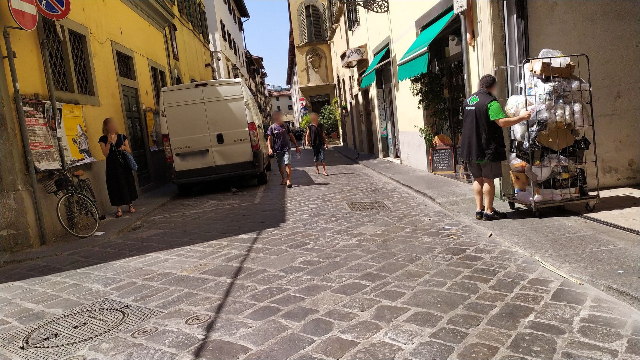 Street view near Hotel Collodi Firenze, Florence