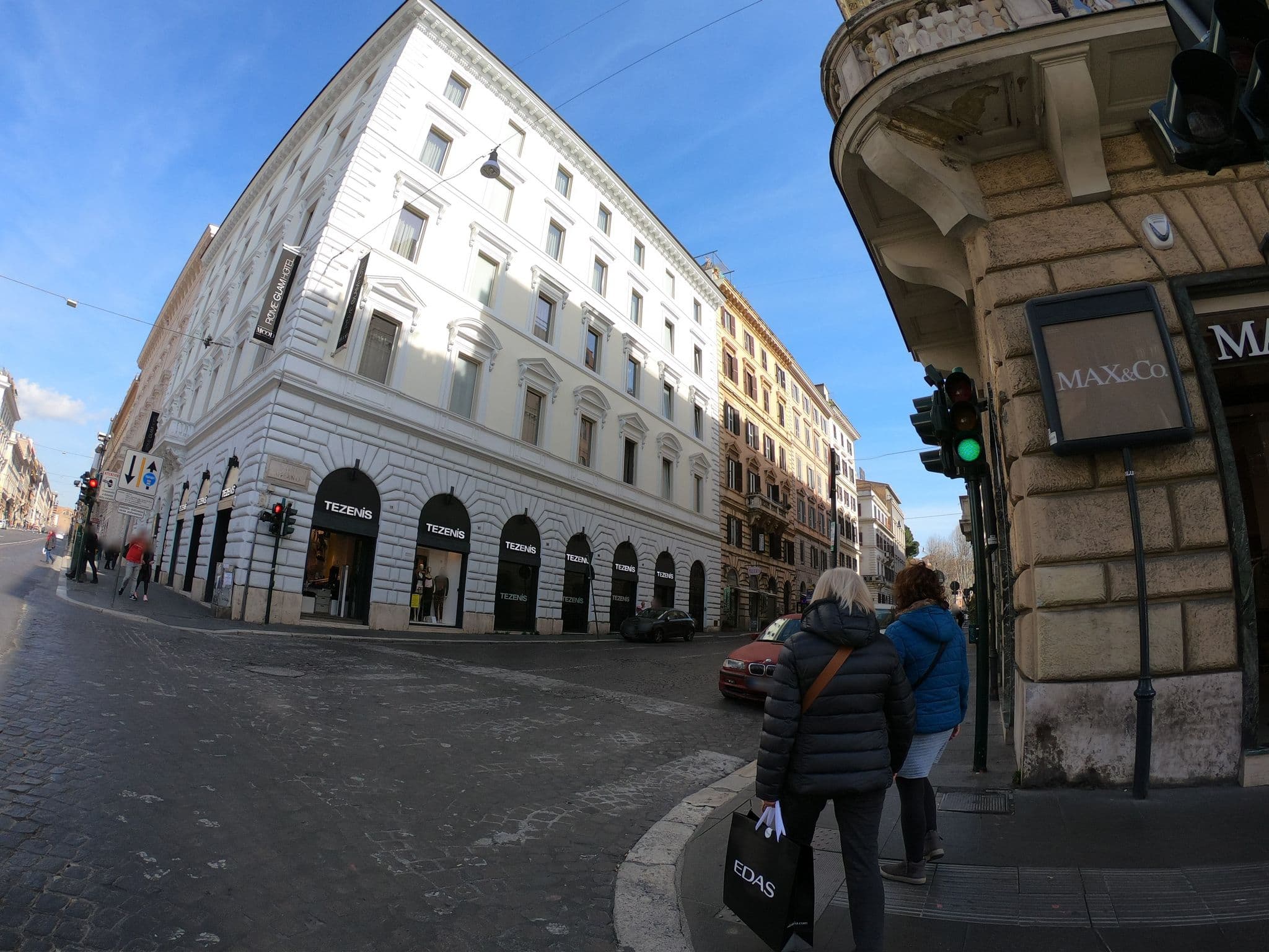 Street view near Rome Times Hotel, Pigna — © richlv (CC BY-SA · Mapillary)