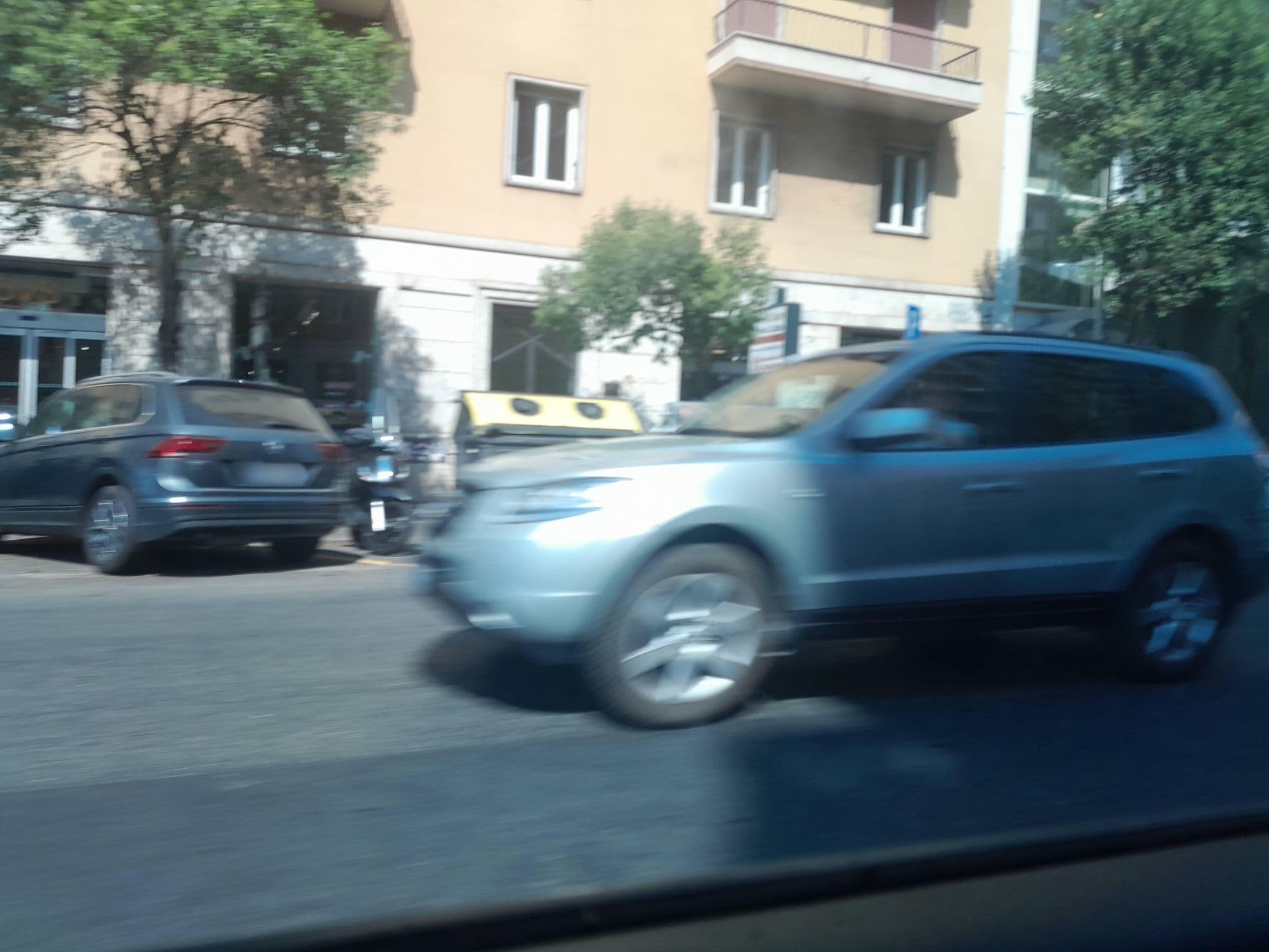 Street view near Best Western Hotel Piccadilly Roma, Celio — © omfg_notpr (CC BY-SA · Mapillary)