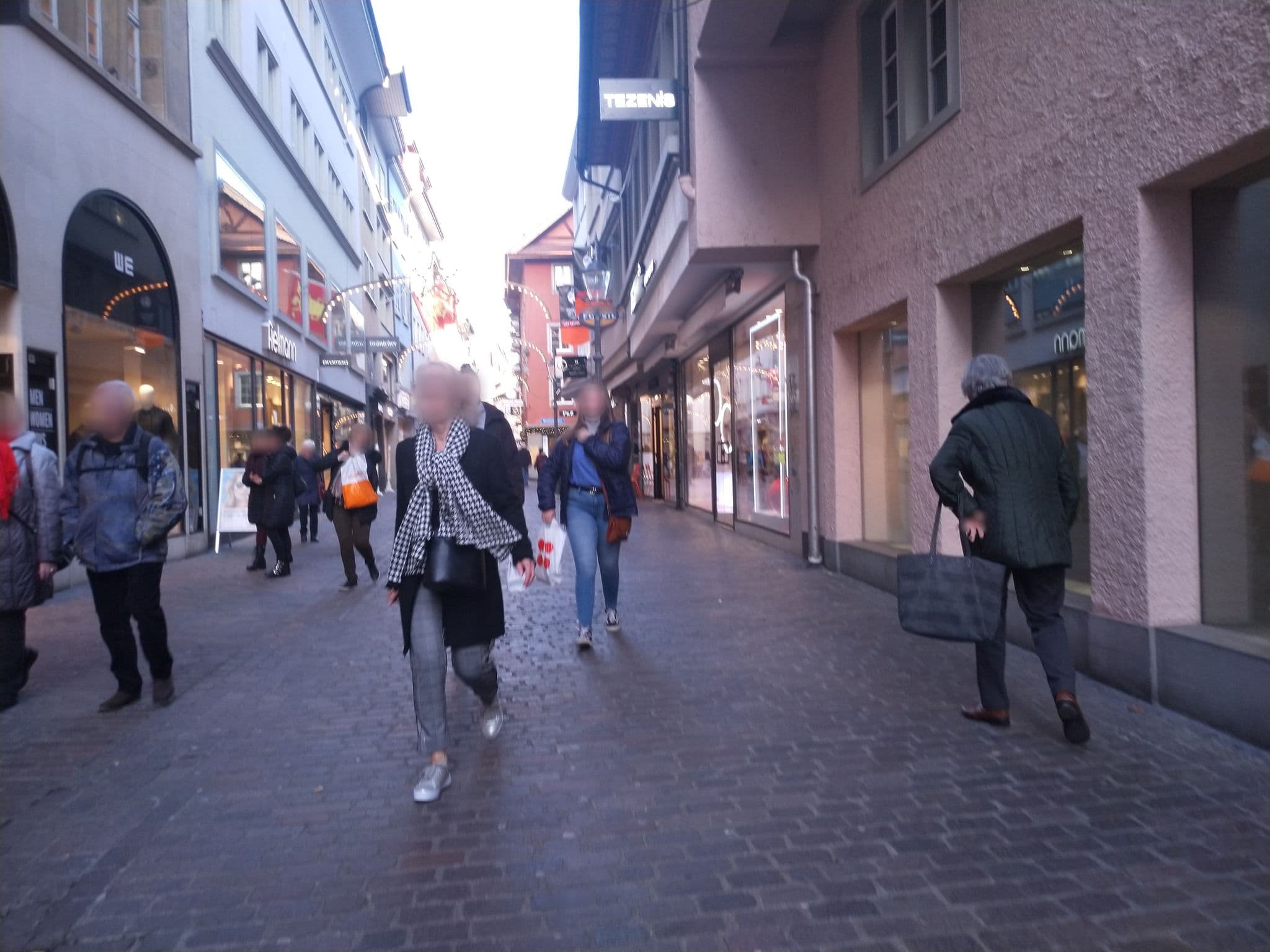 Street view near Le Stelle, Luzern — © pablopita (CC BY-SA · Mapillary)
