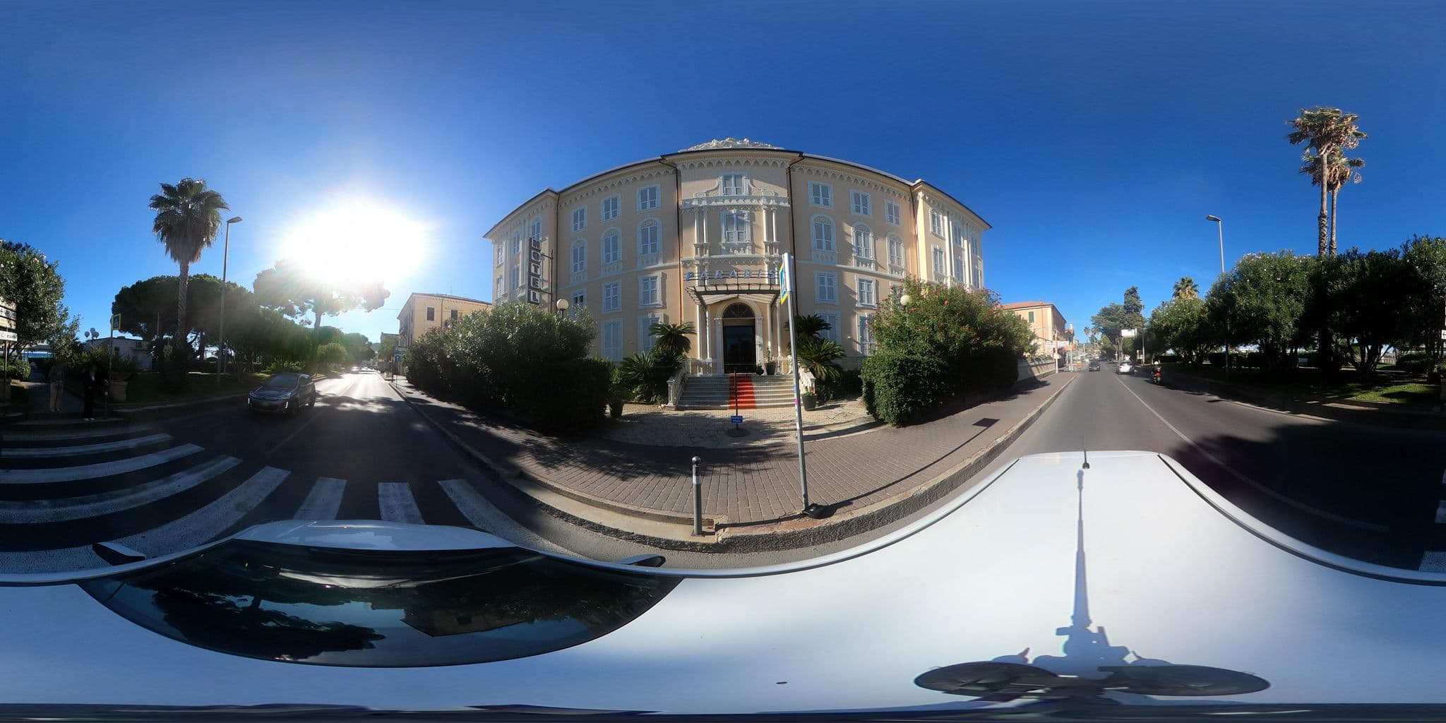 Street view near Hotel Paradiso Di Milvia Gandolfo, Diano Marina — © LucianoC63 (CC BY-SA · Mapillary)