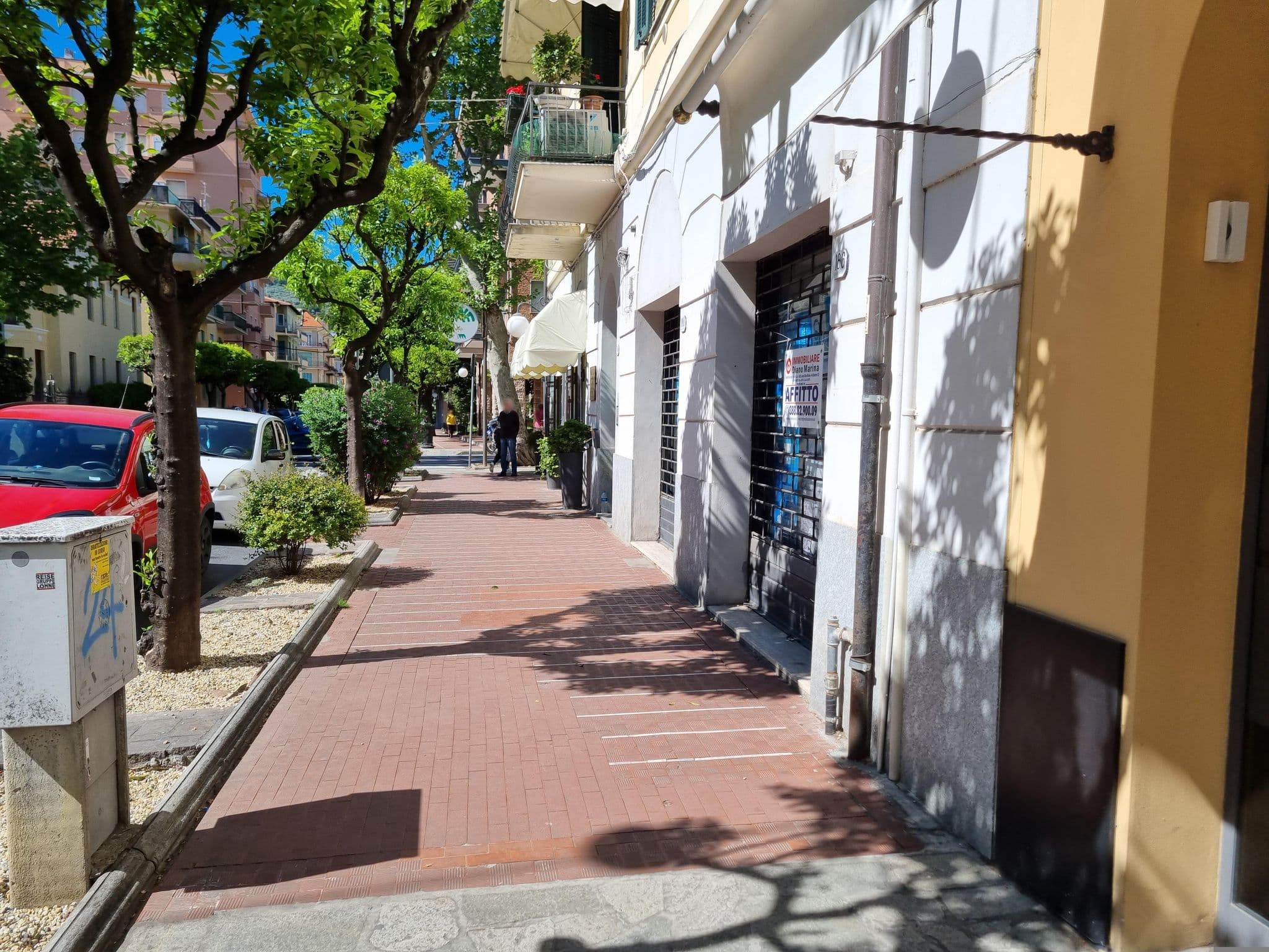 Street view near Hotel Morchio di Mhotelsgroup, Diano Marina — © Yha1 (CC BY-SA · Mapillary)
