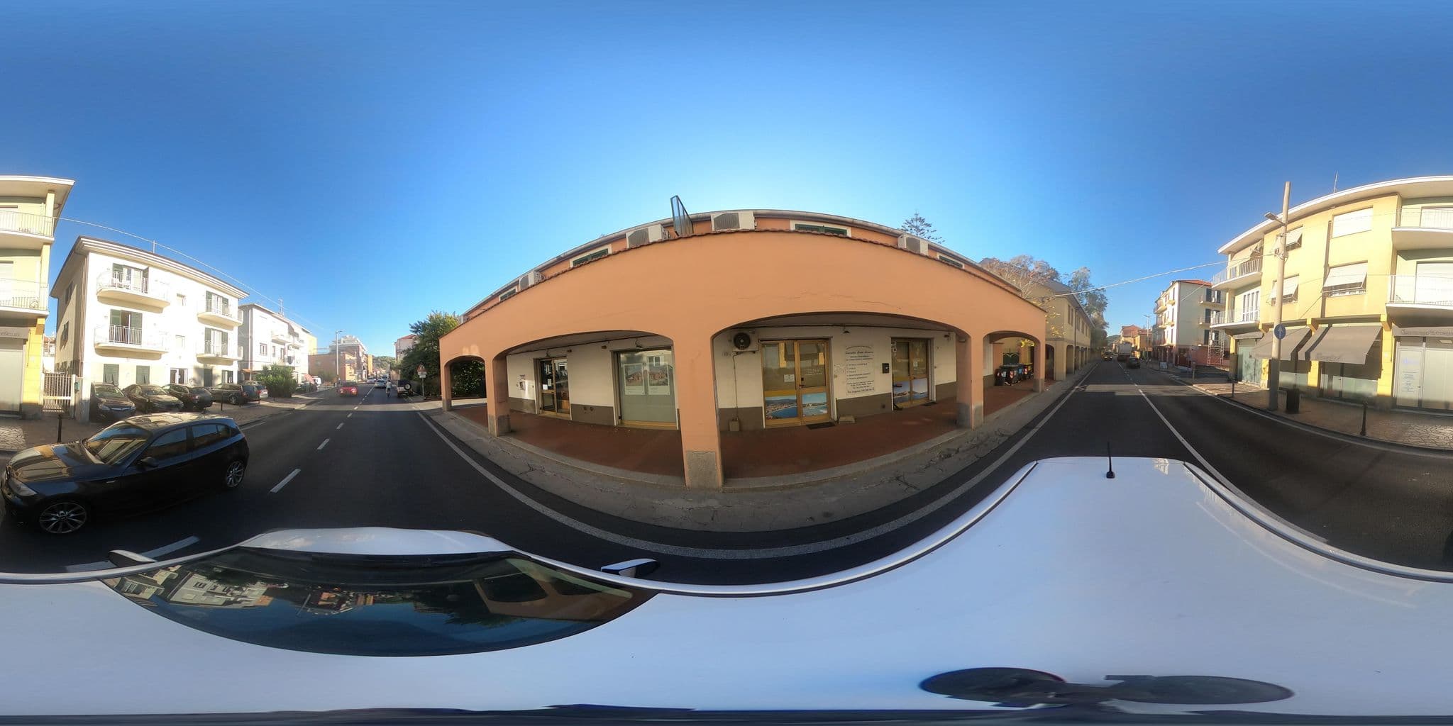 Street view near VILLA DIAMA, Diano Marina — © LucianoC63 (CC BY-SA · Mapillary)