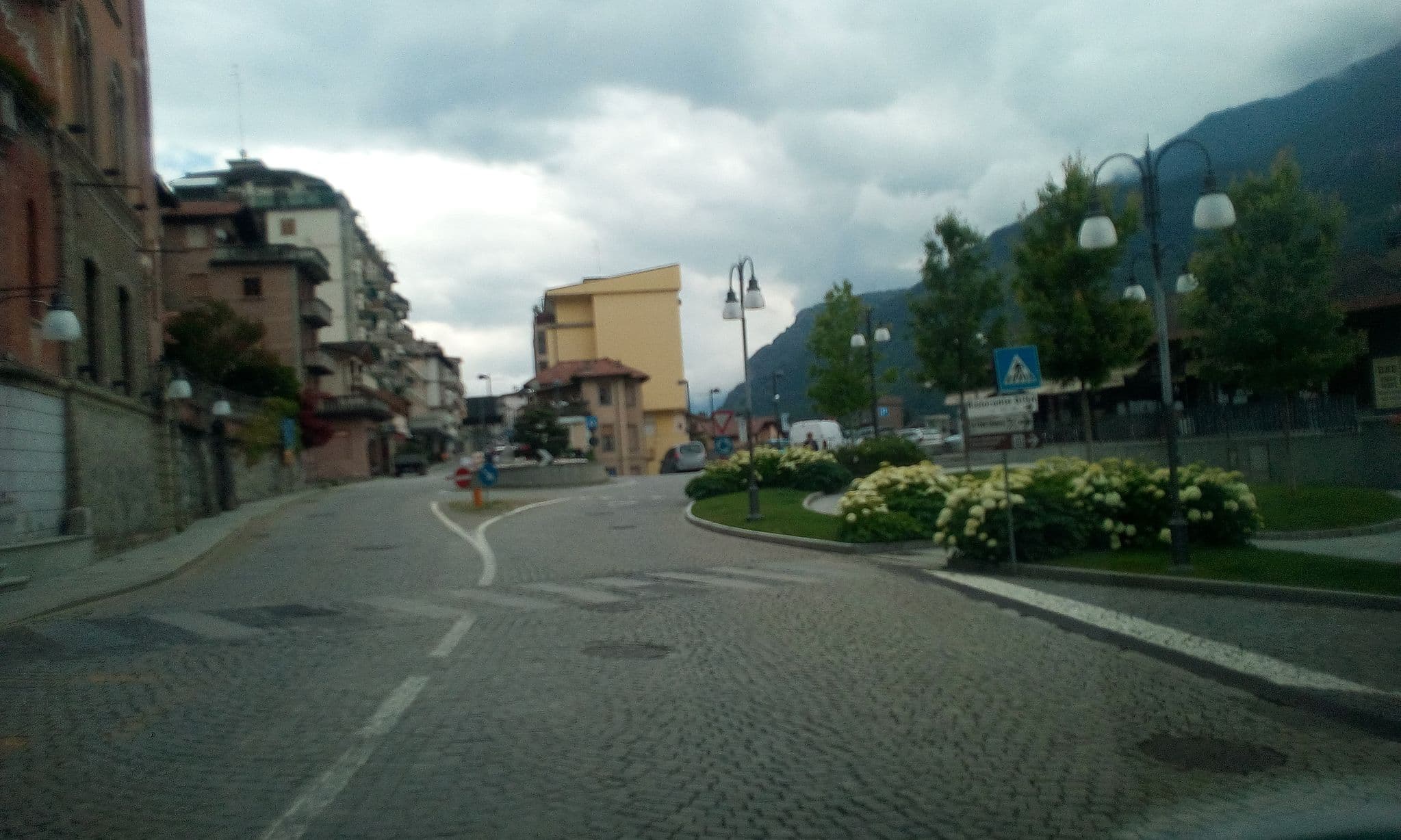 Street view near Hotel alla Posta, Saint-Vincent — © gianmarionavi (CC BY-SA · Mapillary)