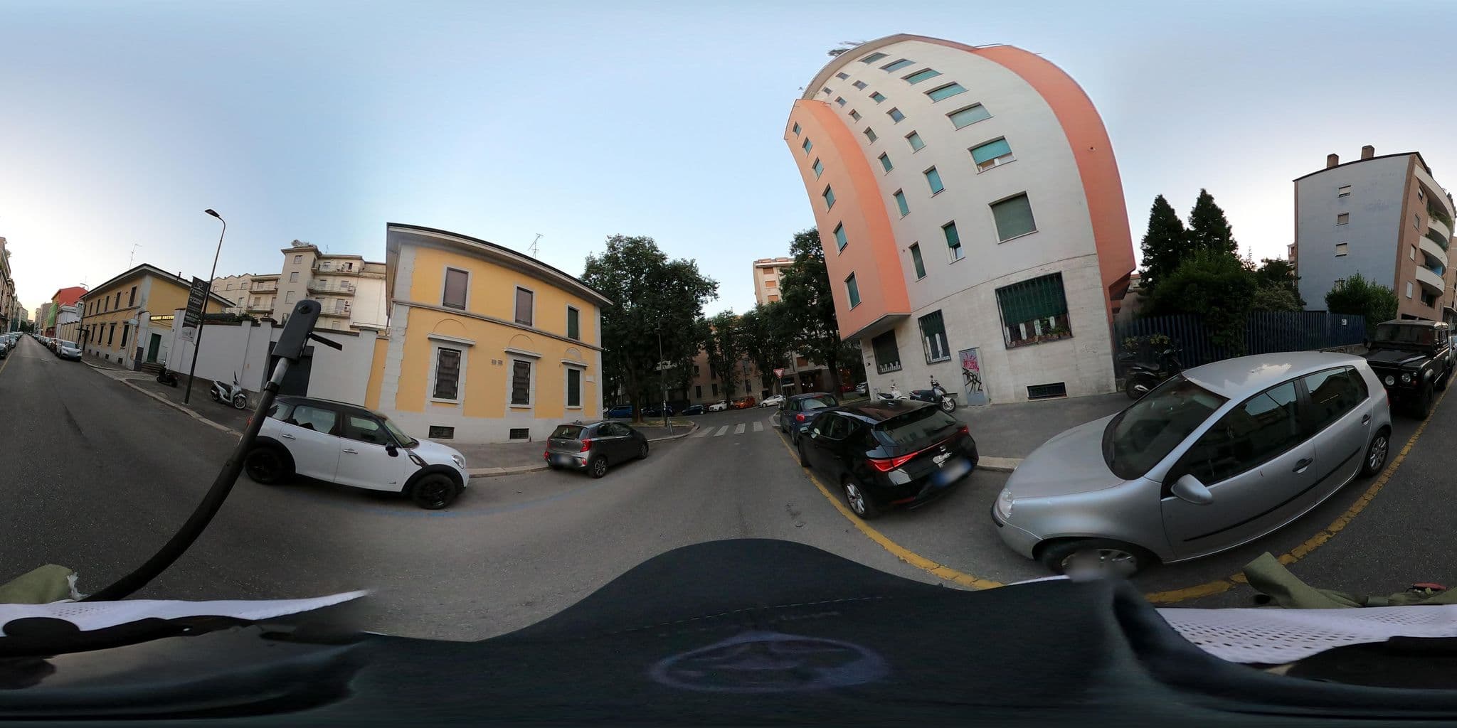 Street view near Hotel Bogart Milano, Chinatown — © mapconcierge (CC BY-SA · Mapillary)
