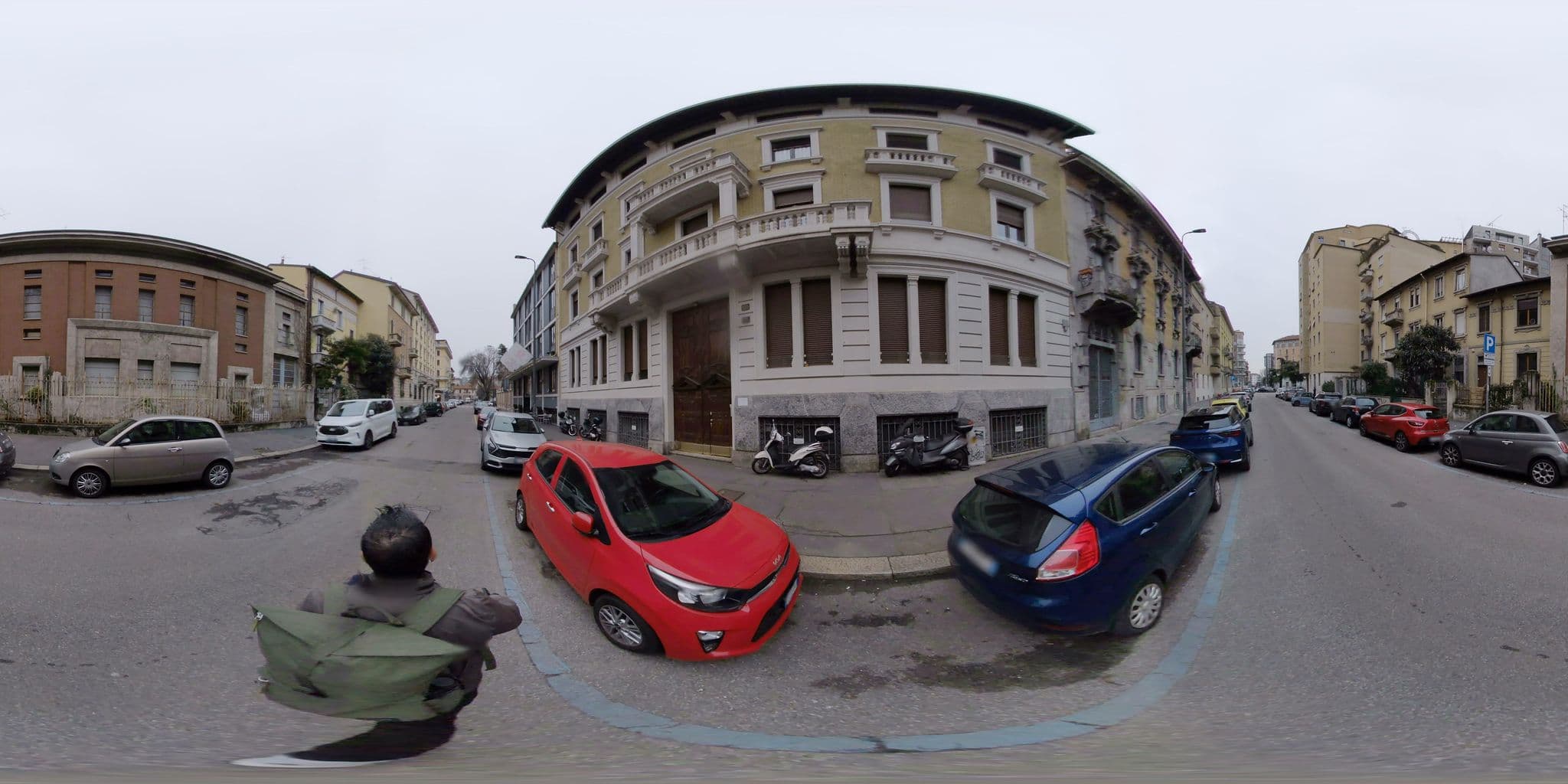 Street view near Kleos Hotel Milano, Milan