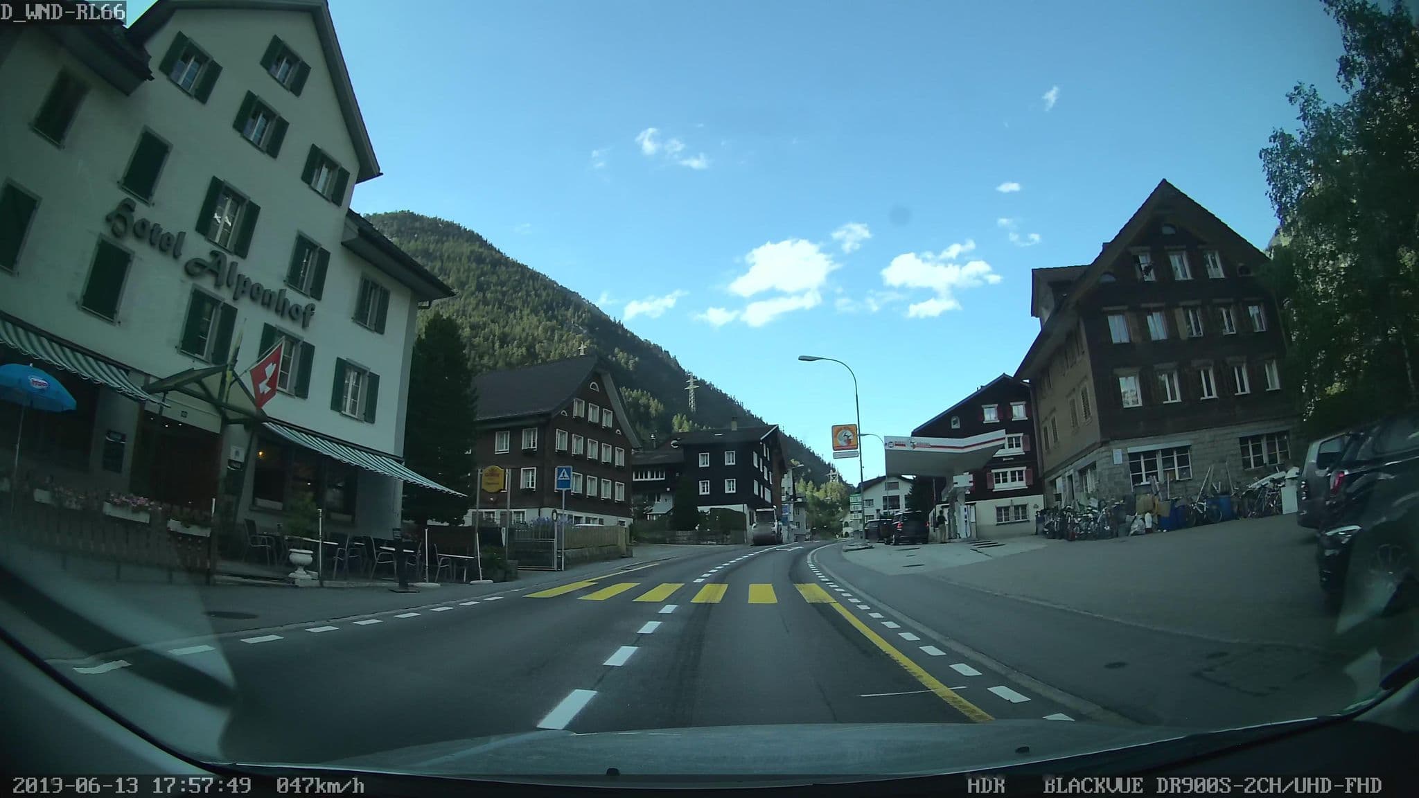 Street view near Hotel Alpenhof, Andermatt — © mapcreator (CC BY-SA · Mapillary)