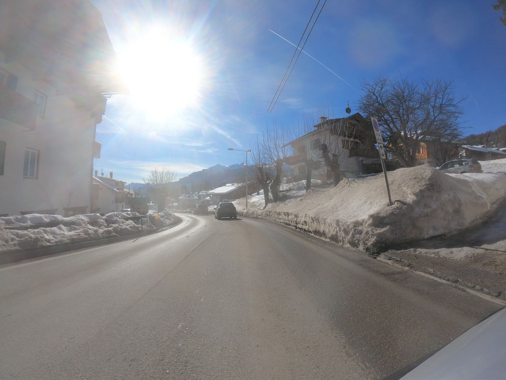 Street view near Hotel Columbia & SPA, Cortina d'Ampezzo — © chrisbeddow (CC BY-SA · Mapillary)