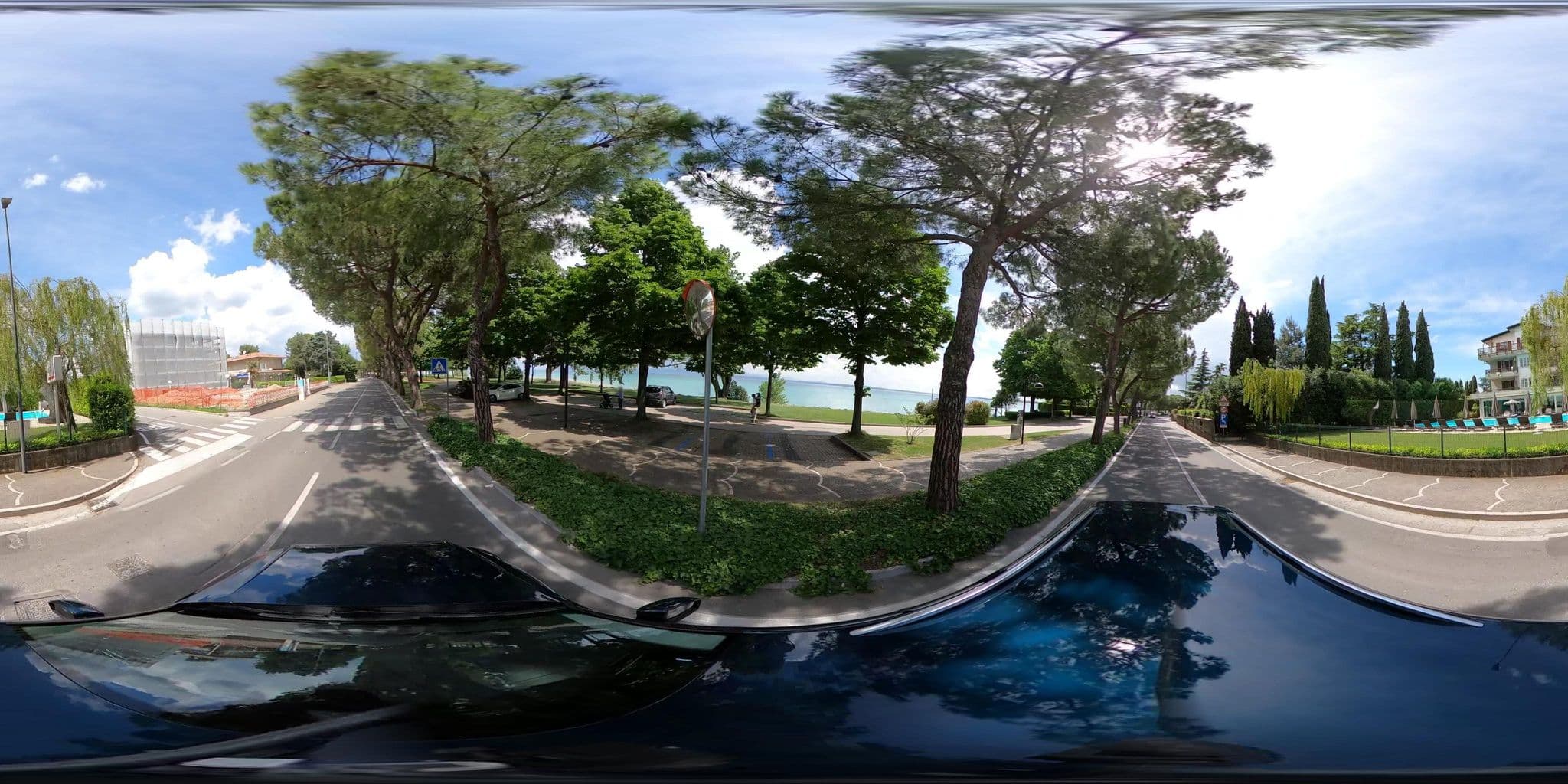 Street view near Hi Hotels Sirmione | Lakeview Pool, Sirmione — © borovac (CC BY-SA · Mapillary)