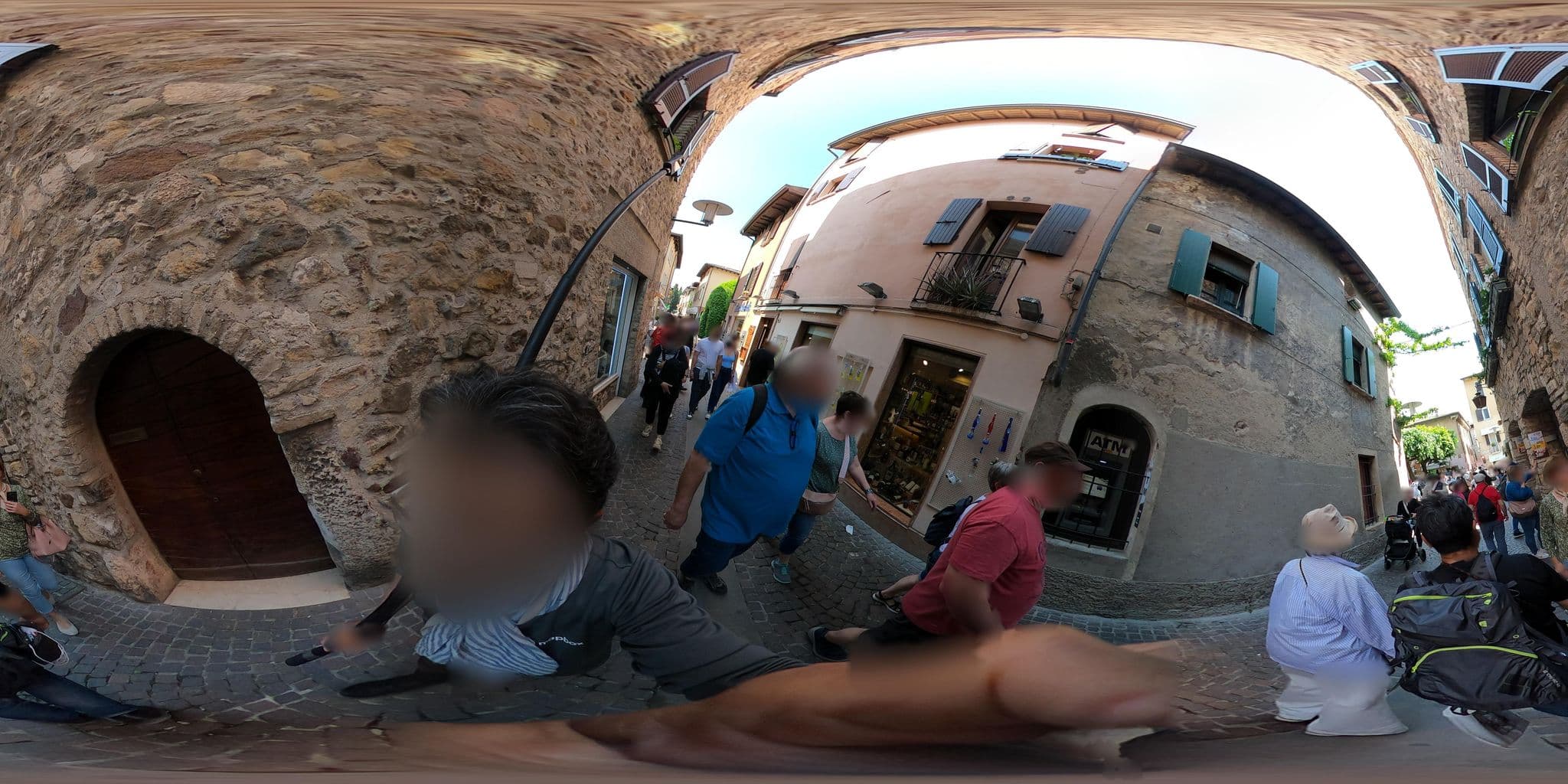 Street view near Hotel Pace, Sirmione — © mapconcierge (CC BY-SA · Mapillary)