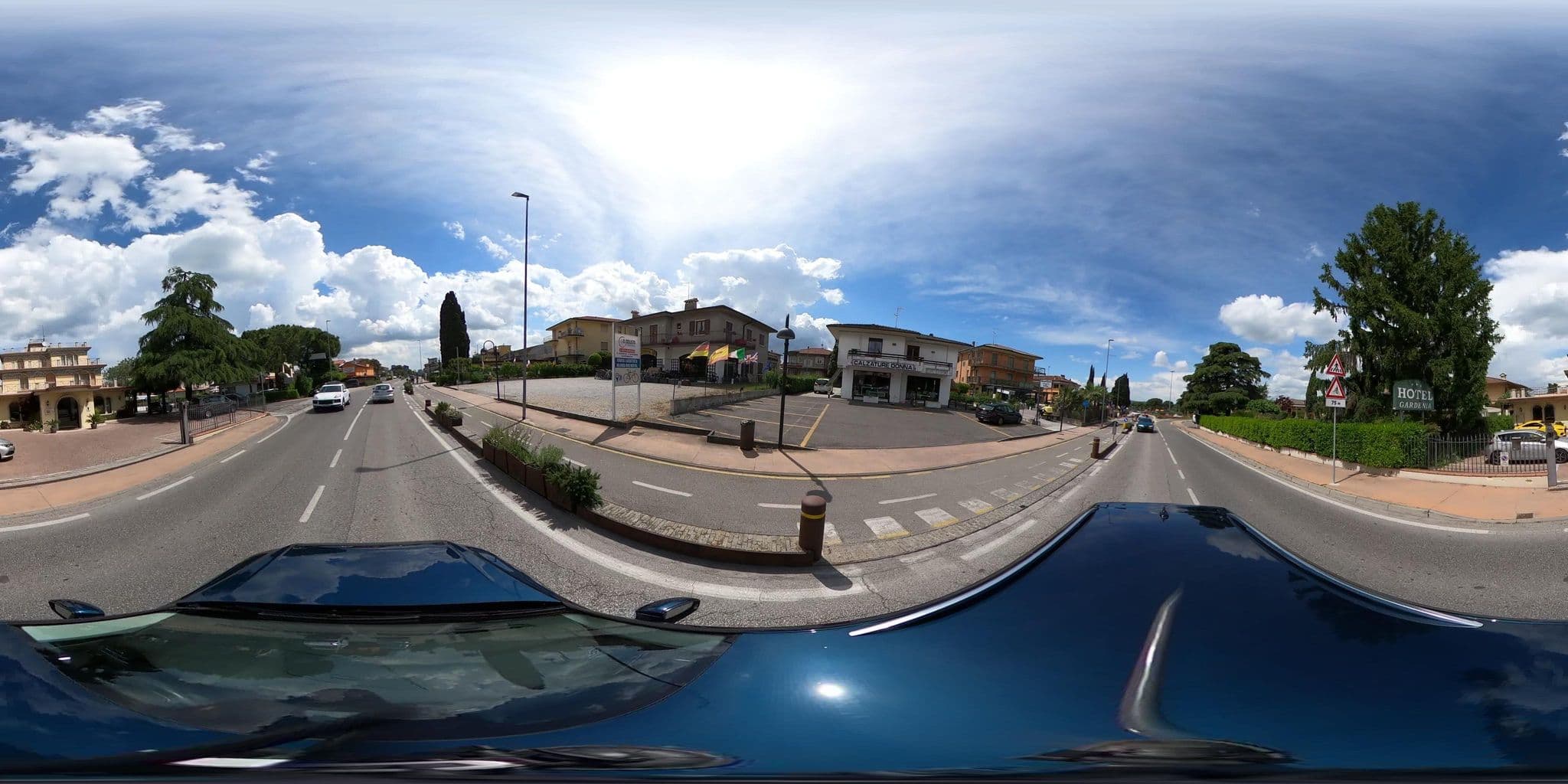 Street view near Hotel Gardenia Sirmione, San Martino della Battaglia — © borovac (CC BY-SA · Mapillary)