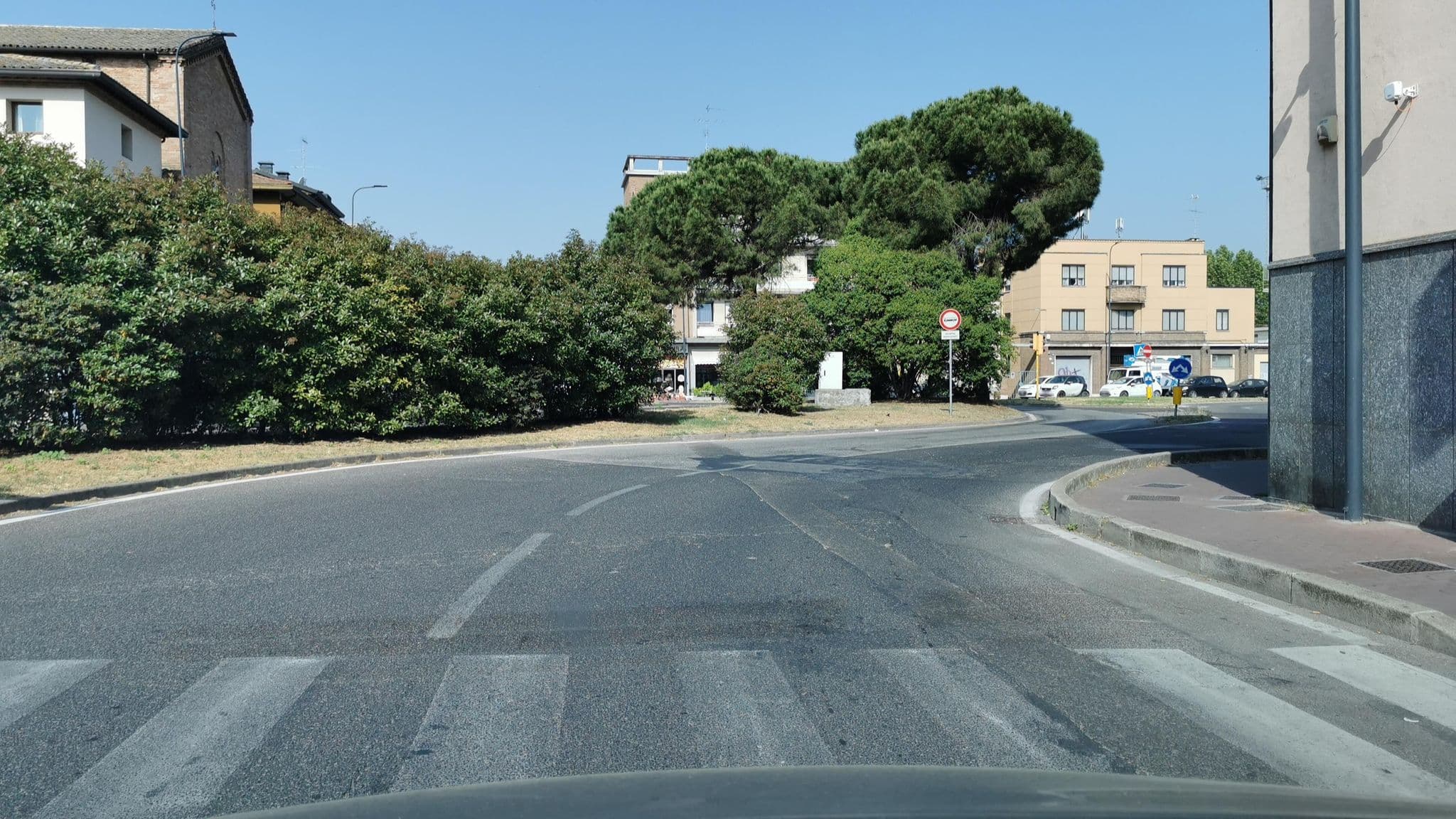 Street view near Hotel Roma, Ravenna — © canfe (CC BY-SA · Mapillary)
