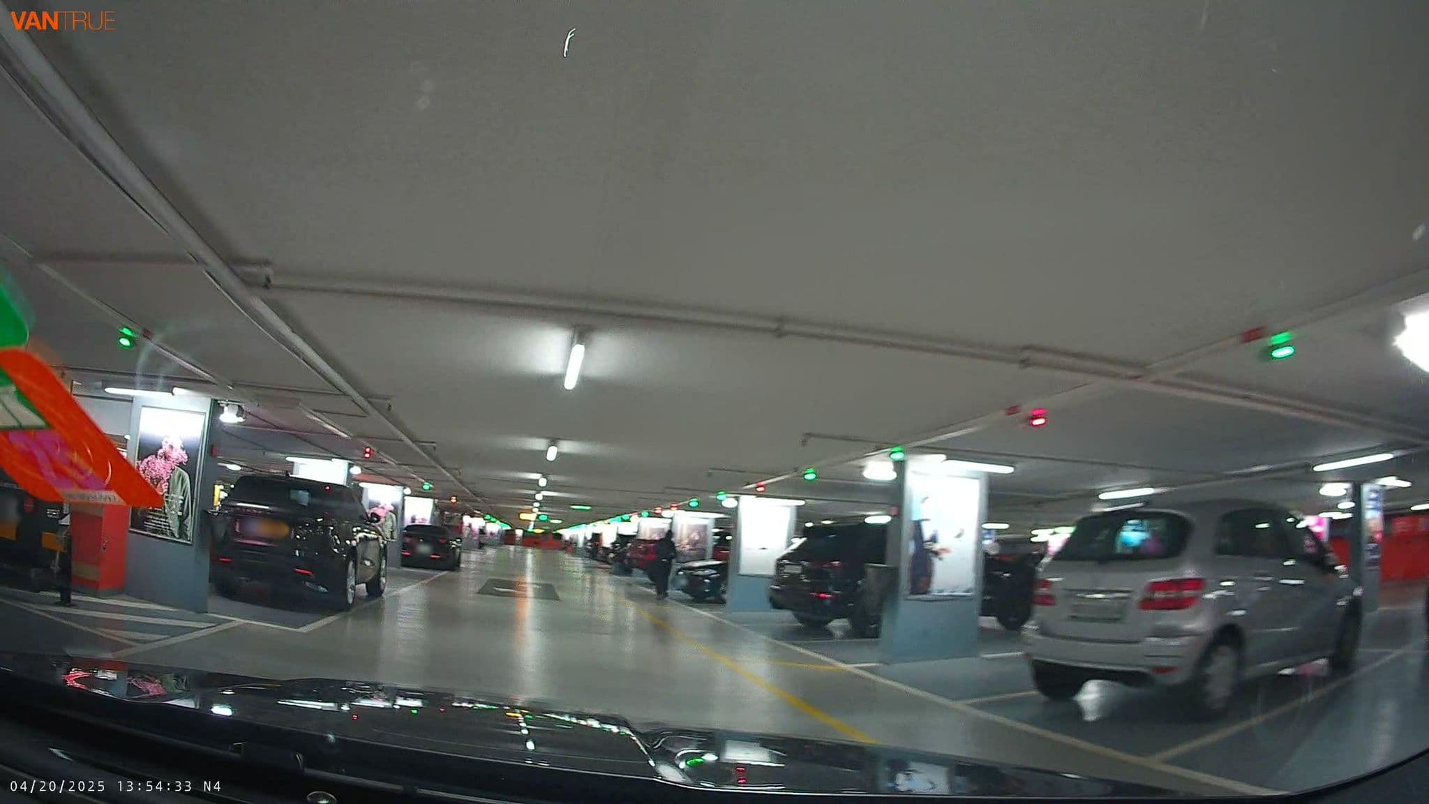 Street view near Hôtel Beau-Rivage, Geneva — © fcignat (CC BY-SA · Mapillary)