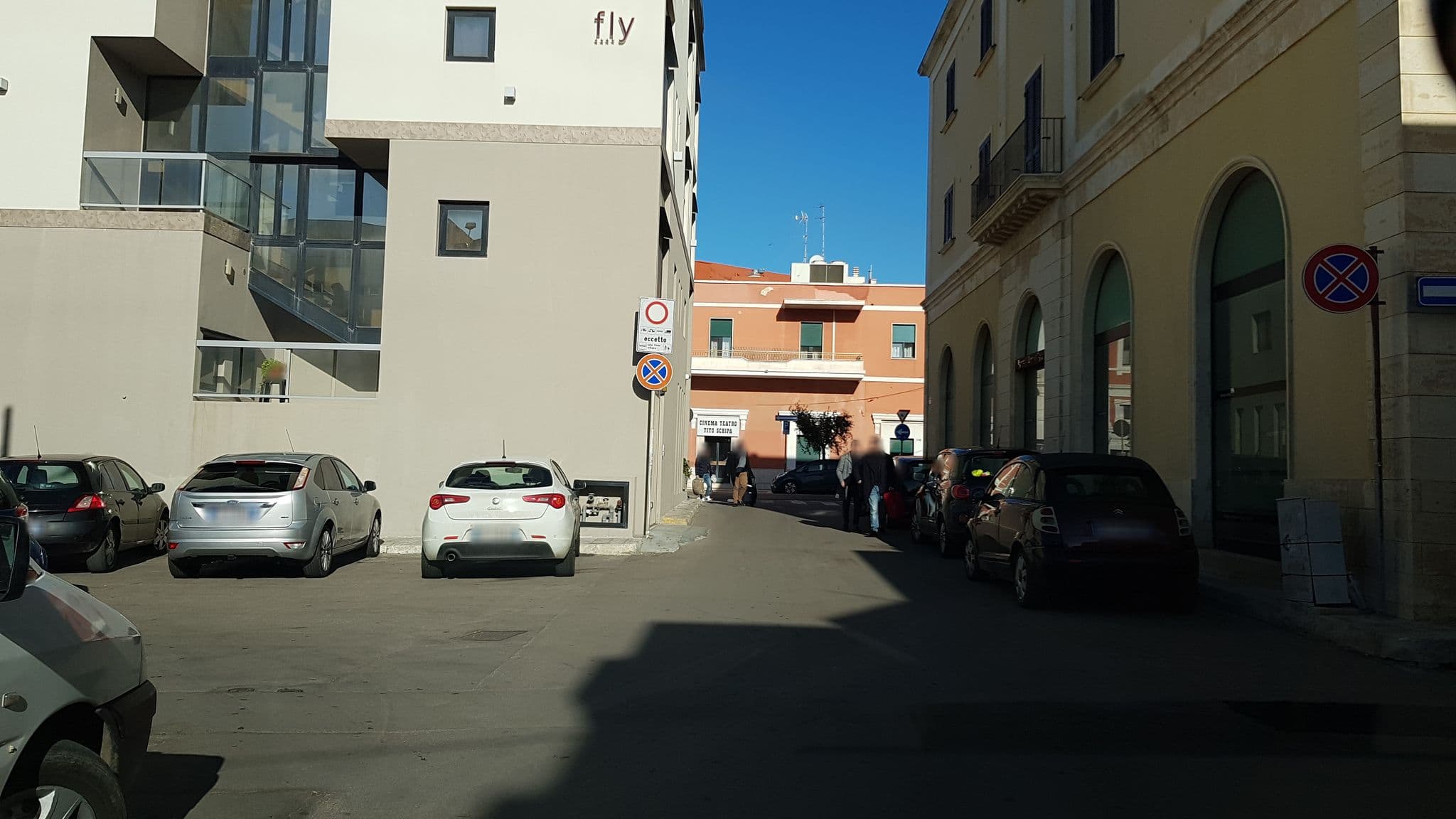 Street view near Gruppo Hotels Fly Gallipoli, Gallipoli — © ale_zena_it (CC BY-SA · Mapillary)