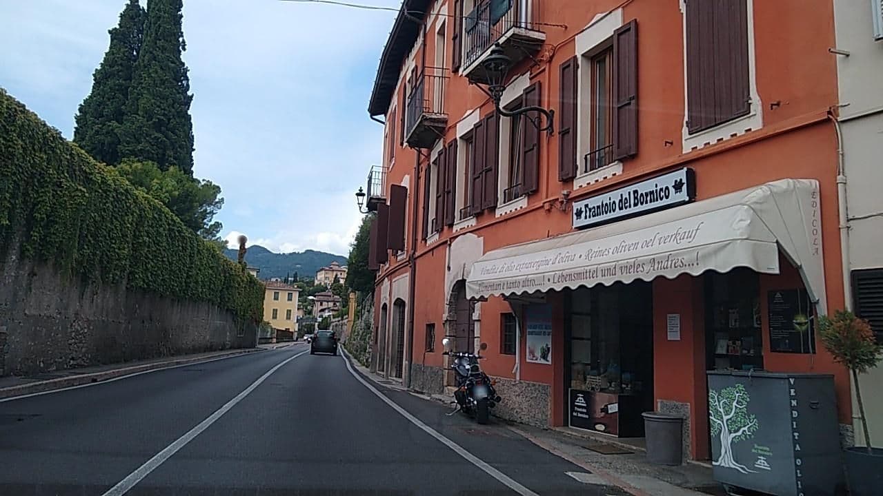 Street view near Bike Hotel Touring Gardone Riviera & Wellness, Gardone Riviera — © thetornado76 (CC BY-SA · Mapillary)