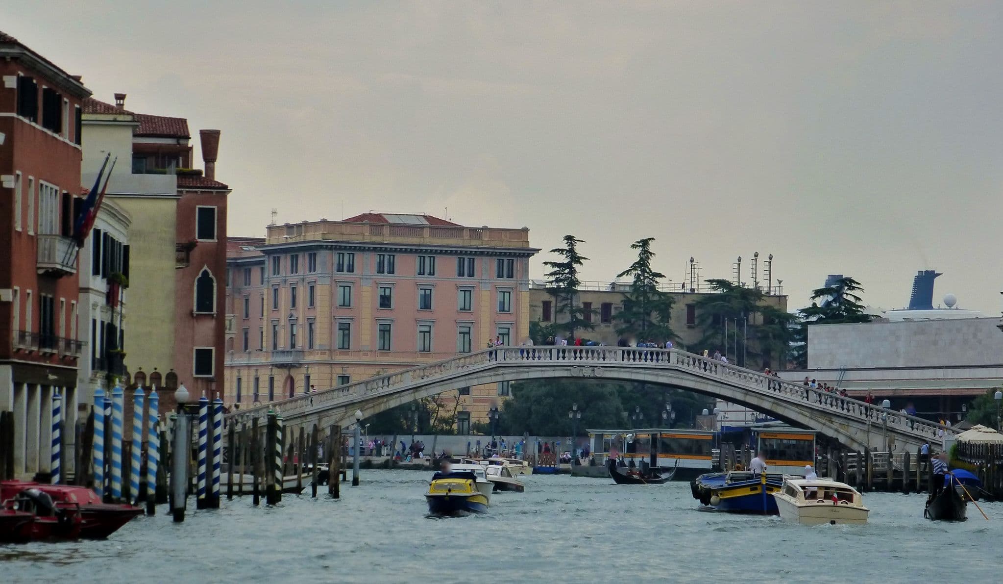 Street view near BW Premier Collection CHC Continental Venice, Venice — © akovt (CC BY-SA · Mapillary)