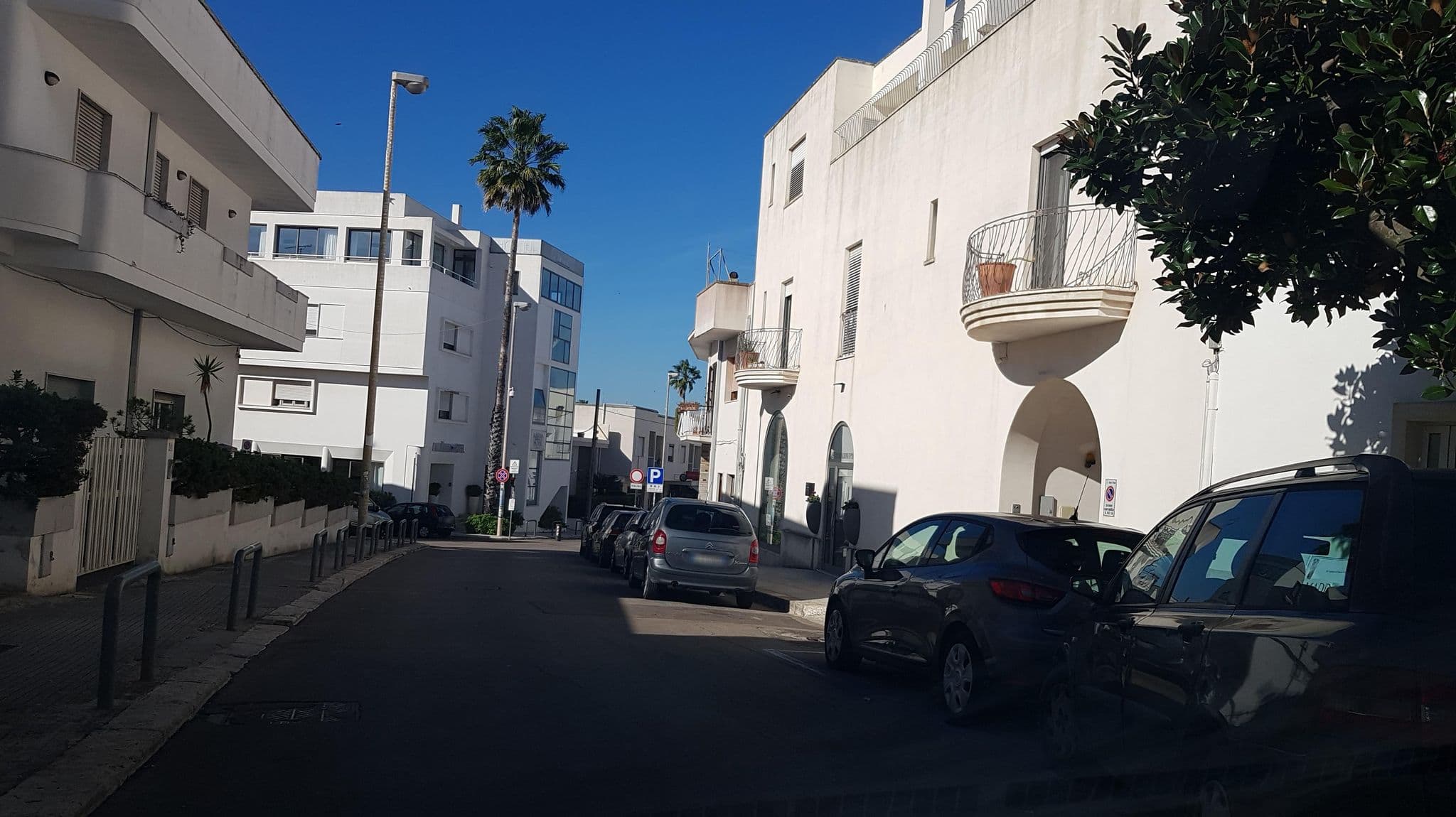 Street view near Mediterraneo Camere, Otranto — © ale_zena_it (CC BY-SA · Mapillary)