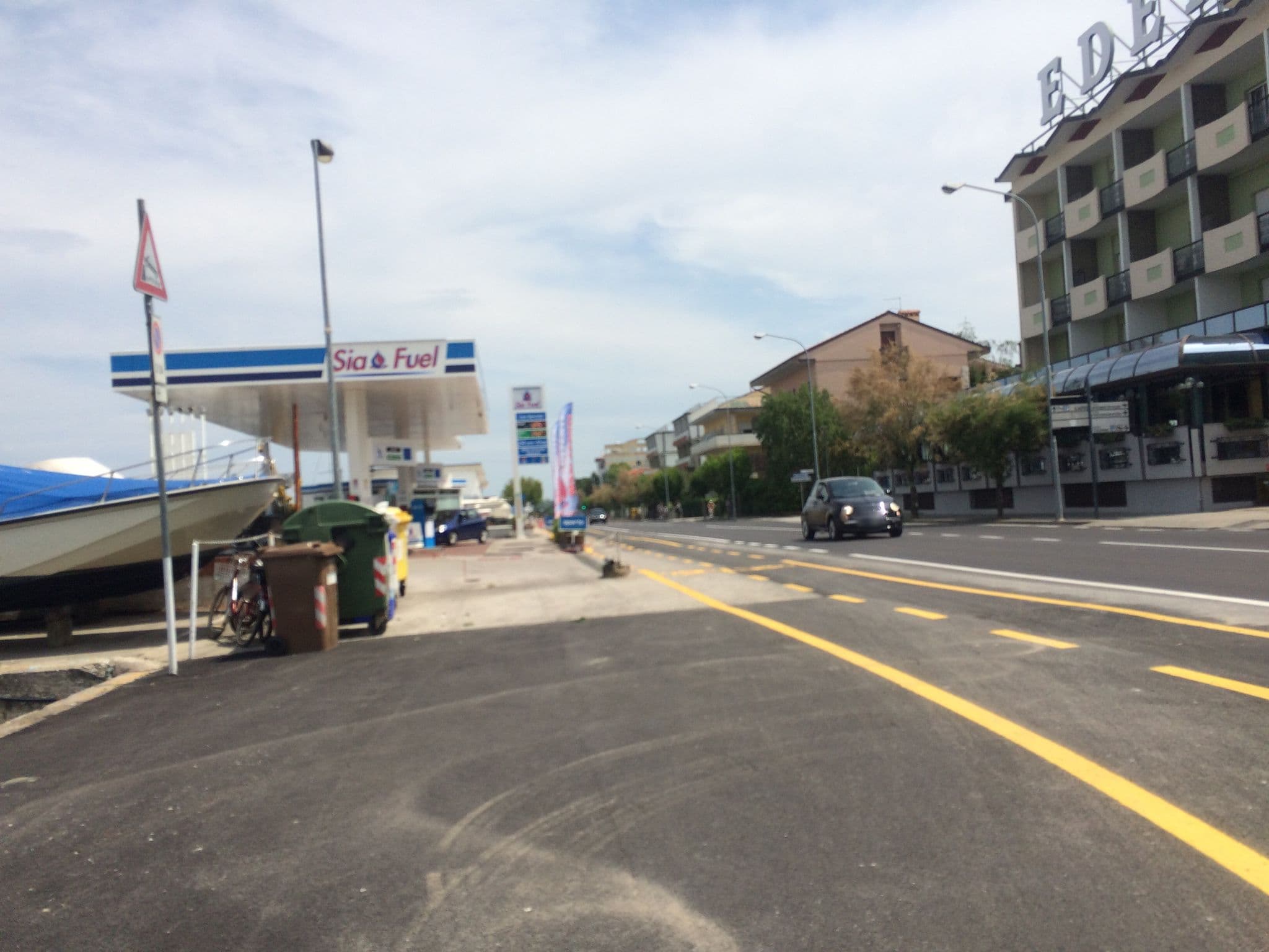 Street view near Riva Palace Hotel 4 stelle, Grado — © enrico77 (CC BY-SA · Mapillary)