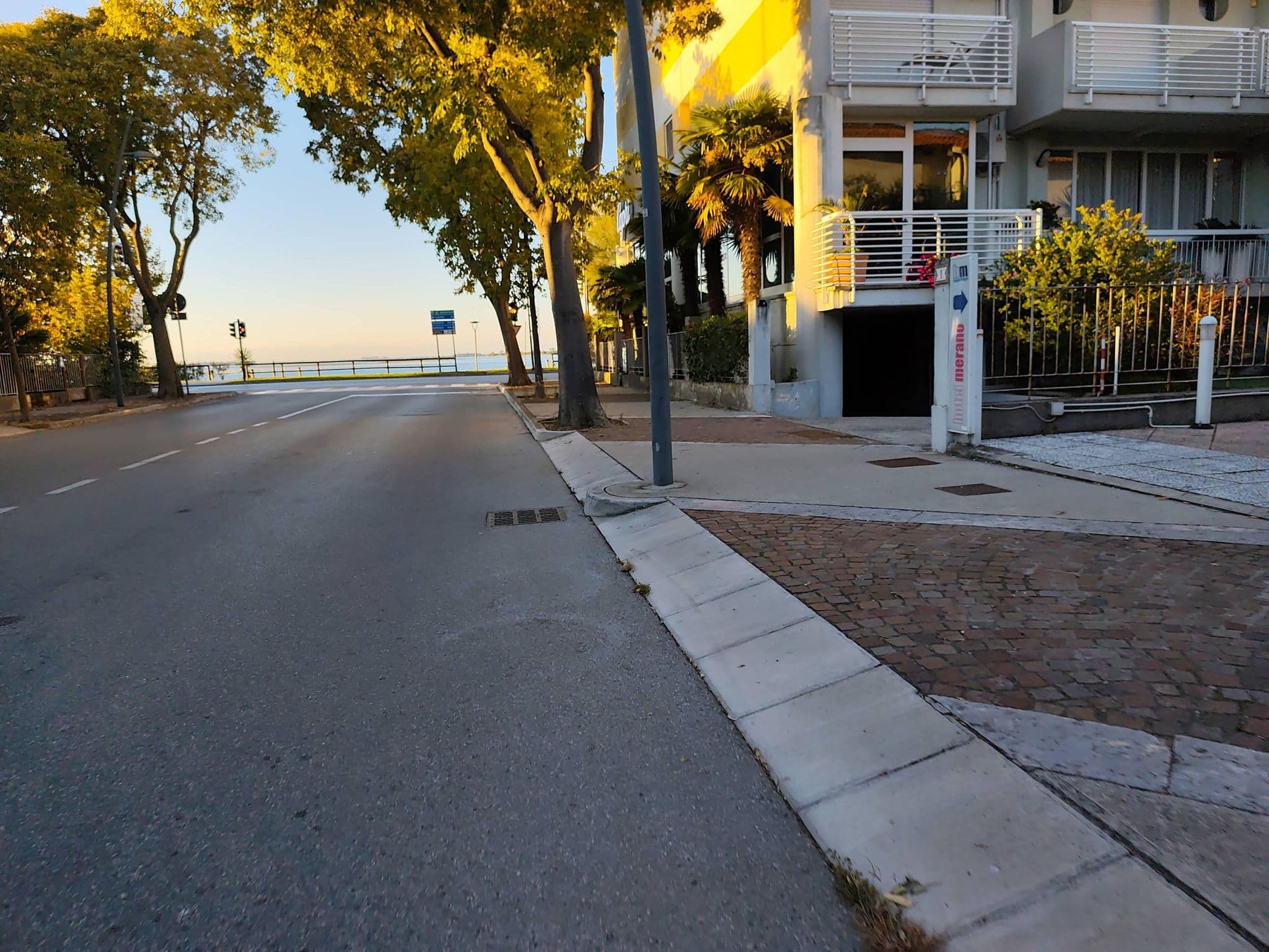 Street view near Hotel Merano Grado, Grado — © Duro (CC BY-SA · Mapillary)