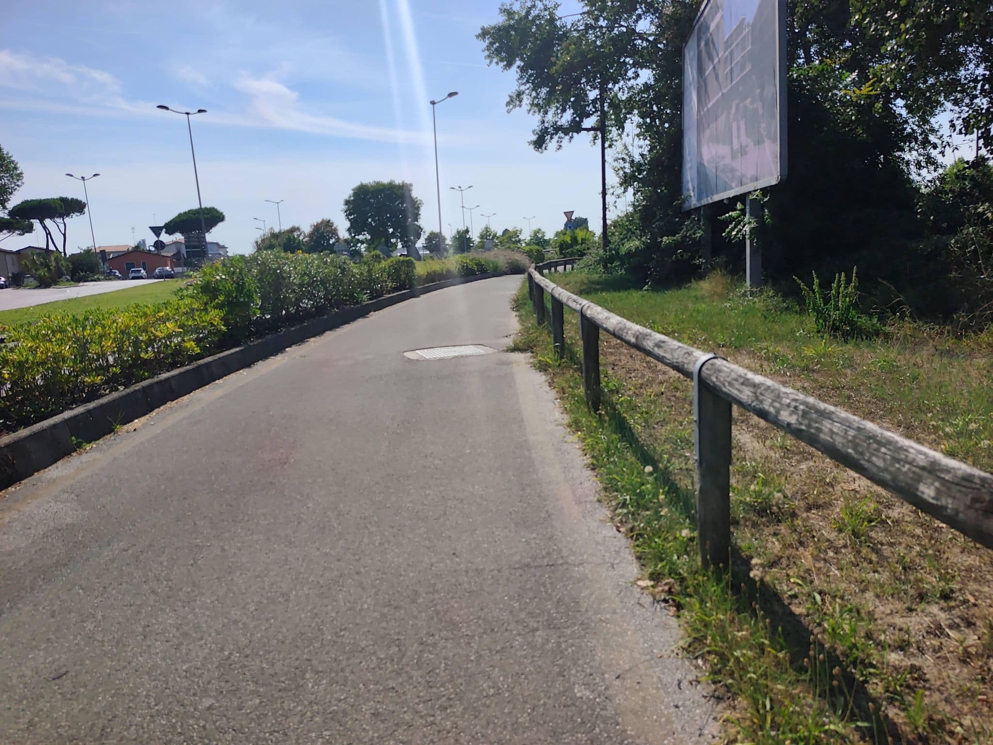 Street view near Hotel Grifone Ristorante e Pizzeria, Lido di Jesolo — © Duro (CC BY-SA · Mapillary)