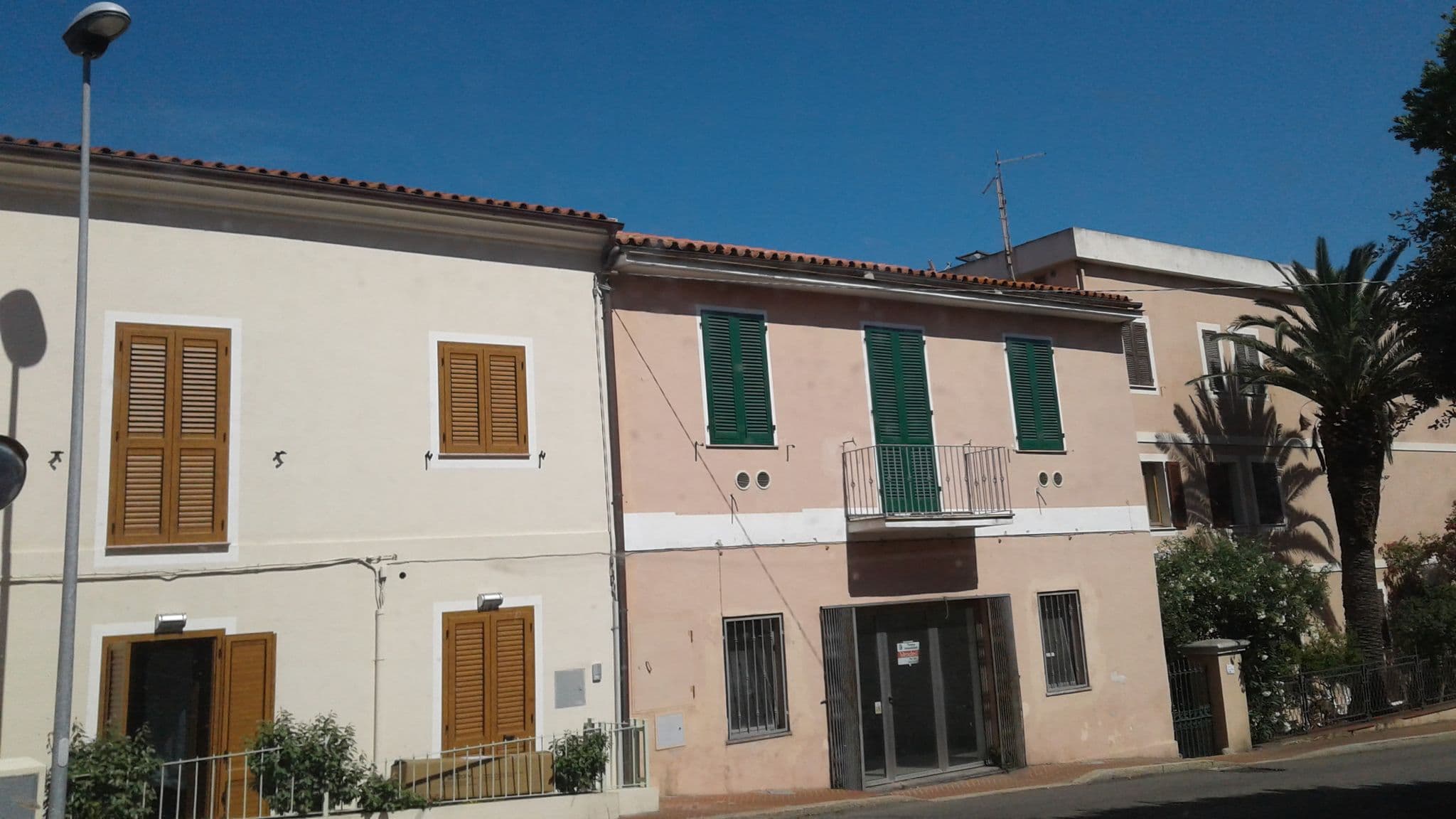 Street view near Hotel Villa Marina La Maddalena, La Maddalena — © thepriben (CC BY-SA · Mapillary)